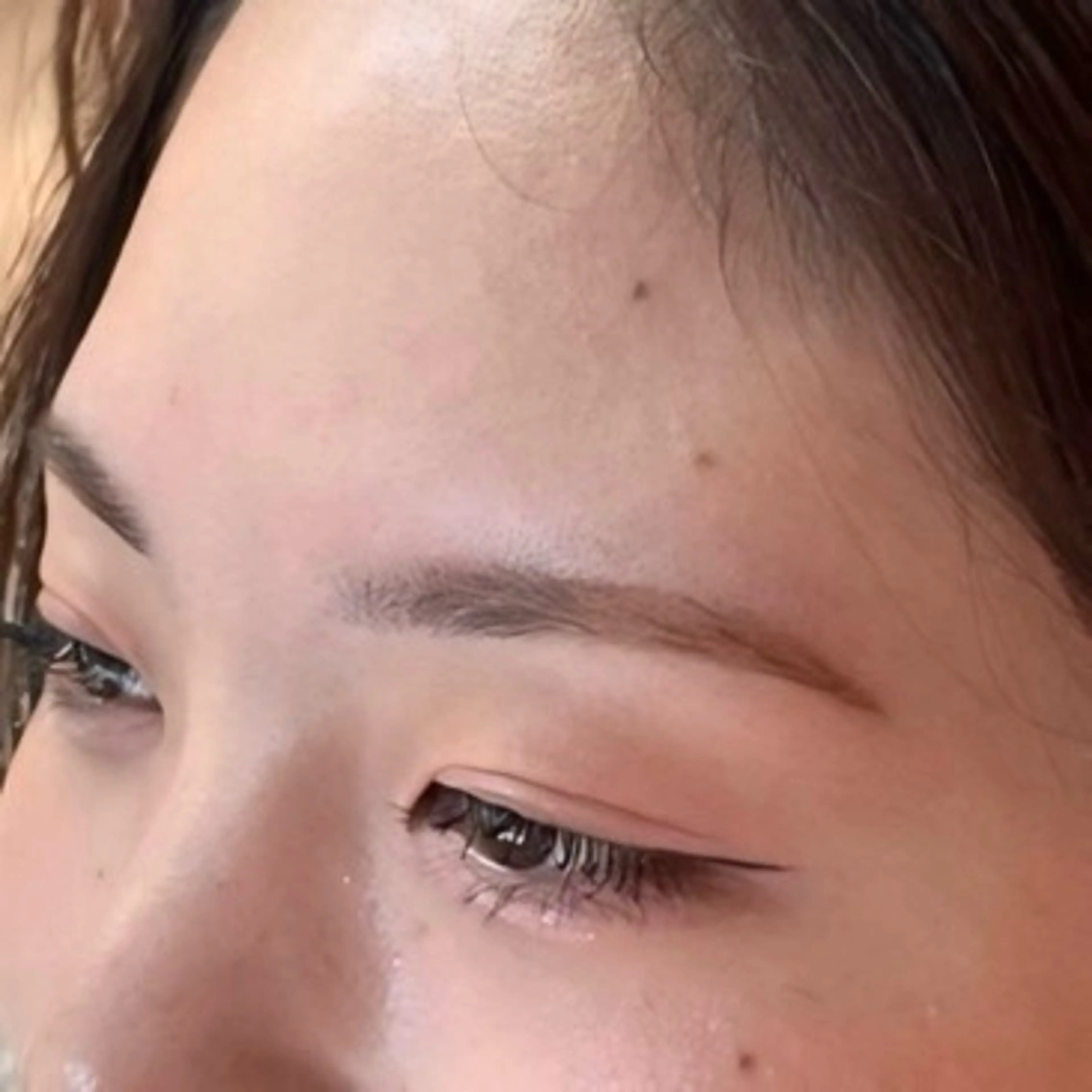 アイブロウ ワックス脱毛 眉カット その他(アイブロウ) あい あやみのヘアスタイル