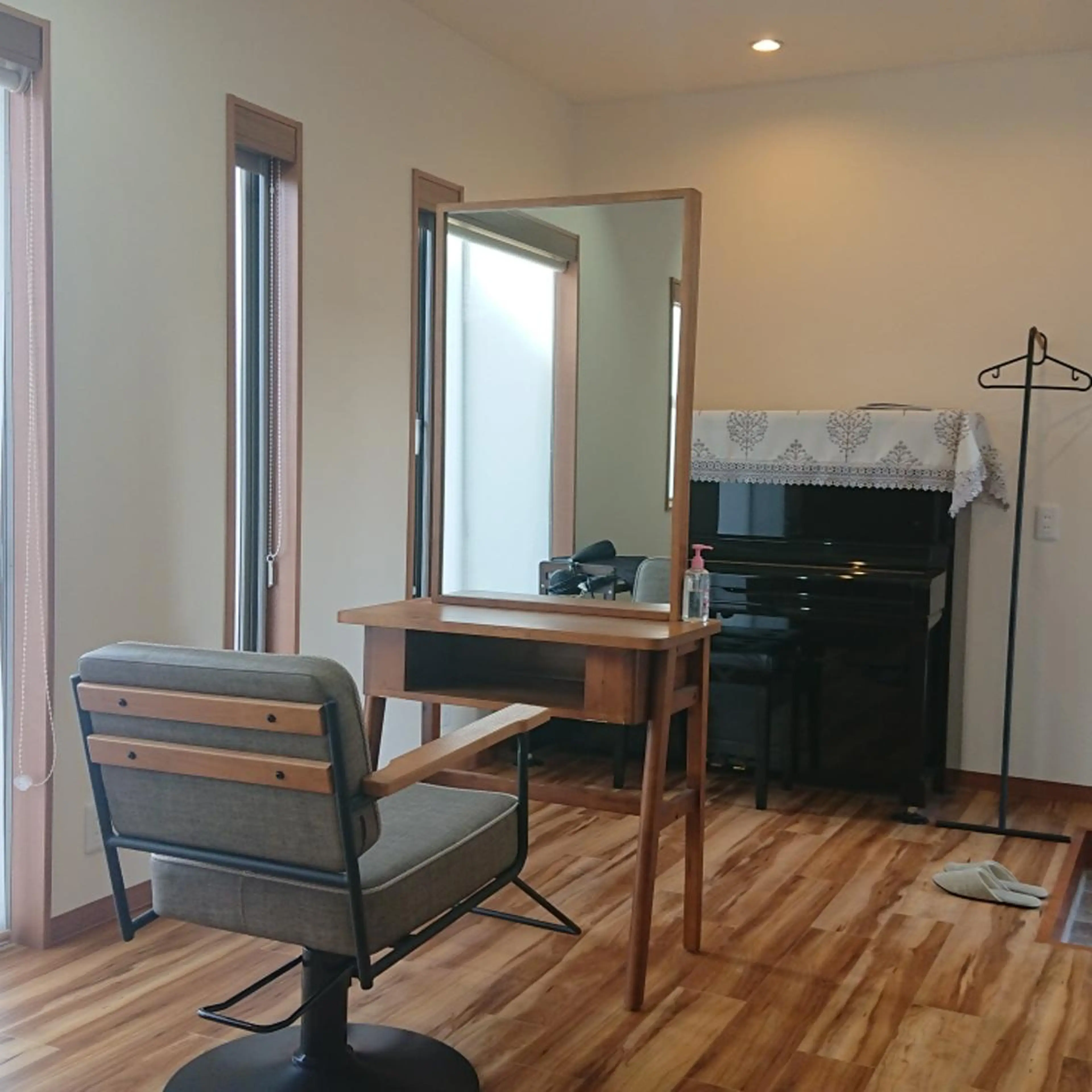 crea   芦田 武栄のヘアスタイル