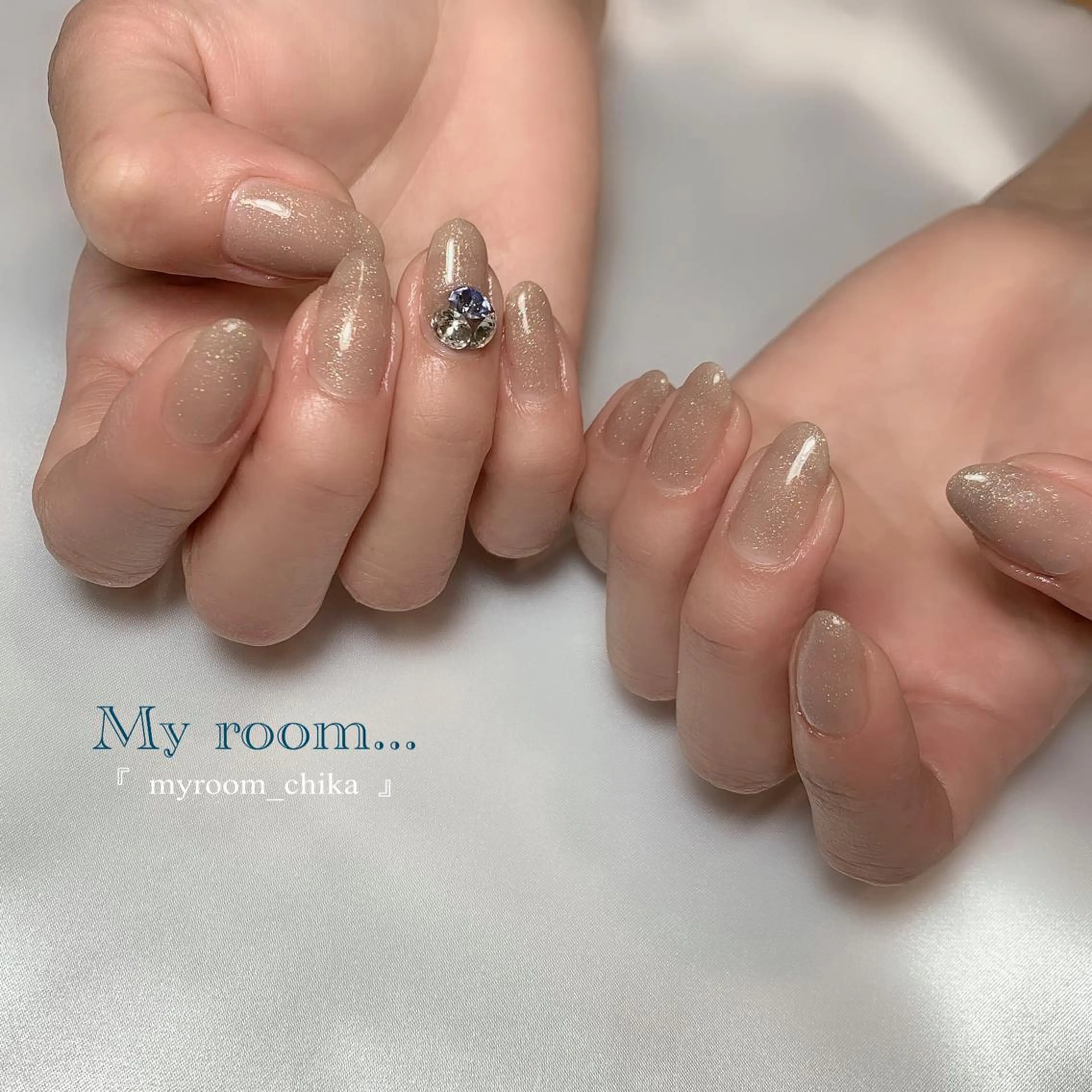 ネイル Amua.facial salon所属・ネイル・ハーブ Amua.新宿御苑のエステ・リラクイメージ