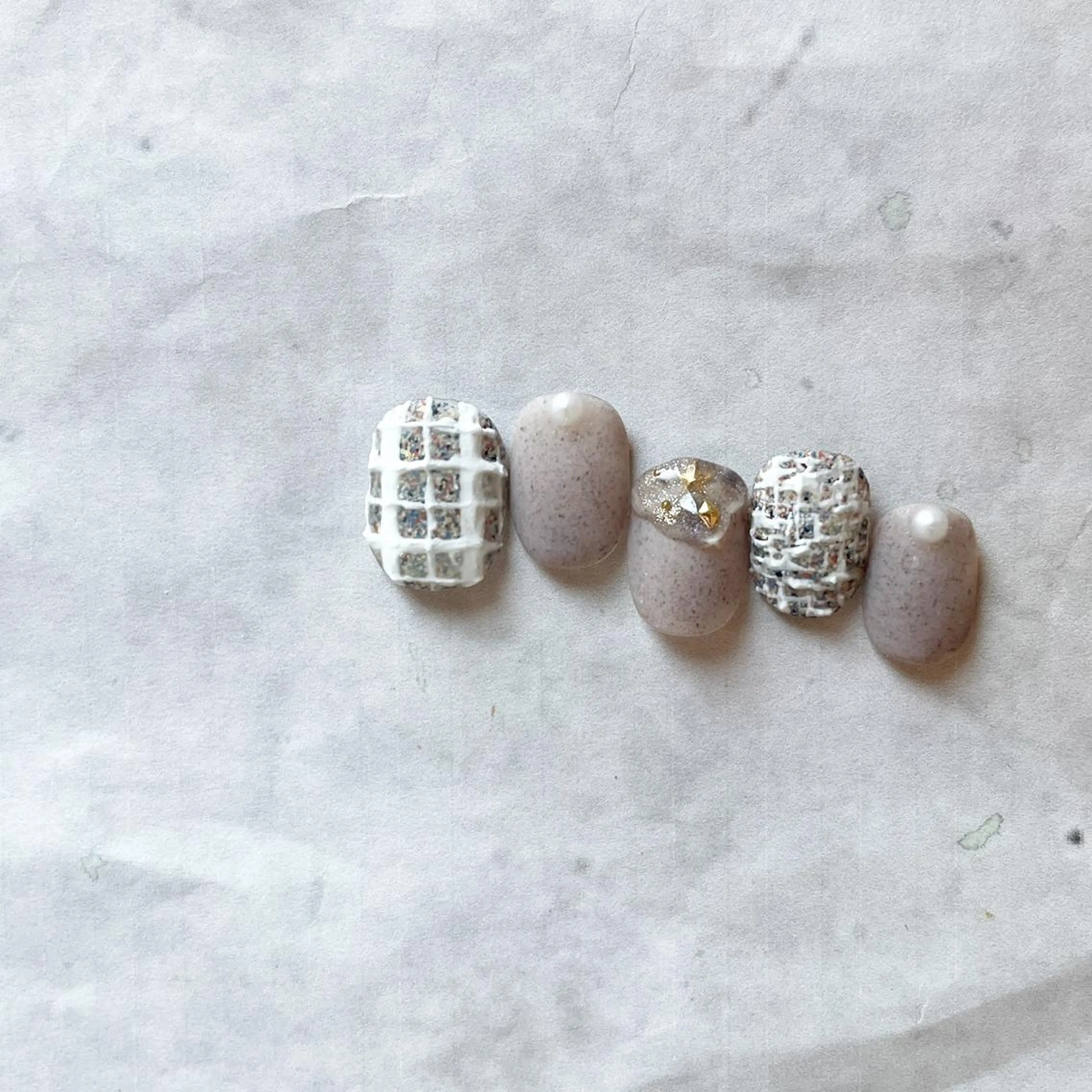 ネイル マットネイル ぷっくりネイル フリーランス¨̮⃝ ネイリストOKADAのネイルデザイン