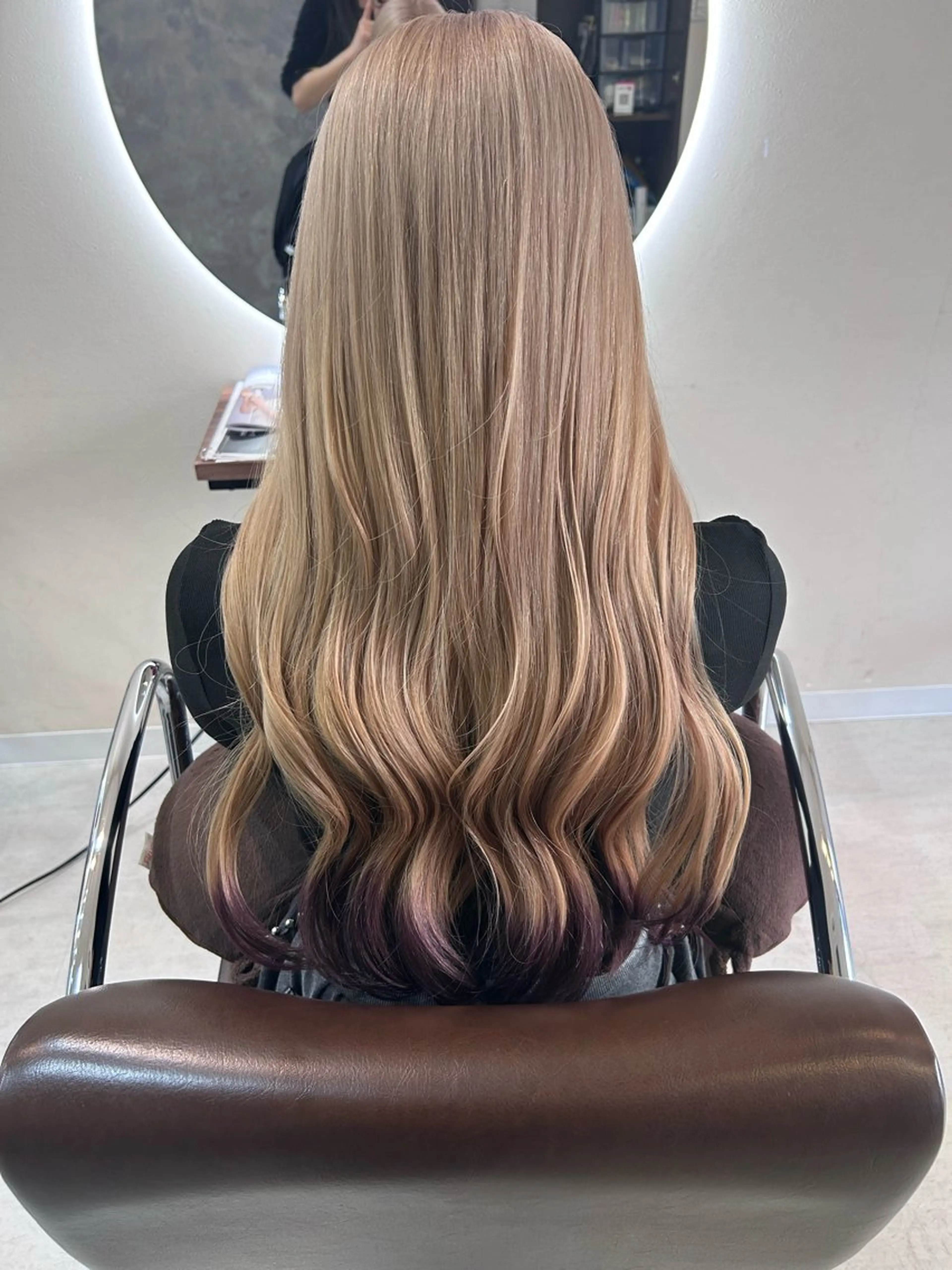 ロング ヘアカラー 🦋髪質改善🦋 眞井琴美のヘアスタイル