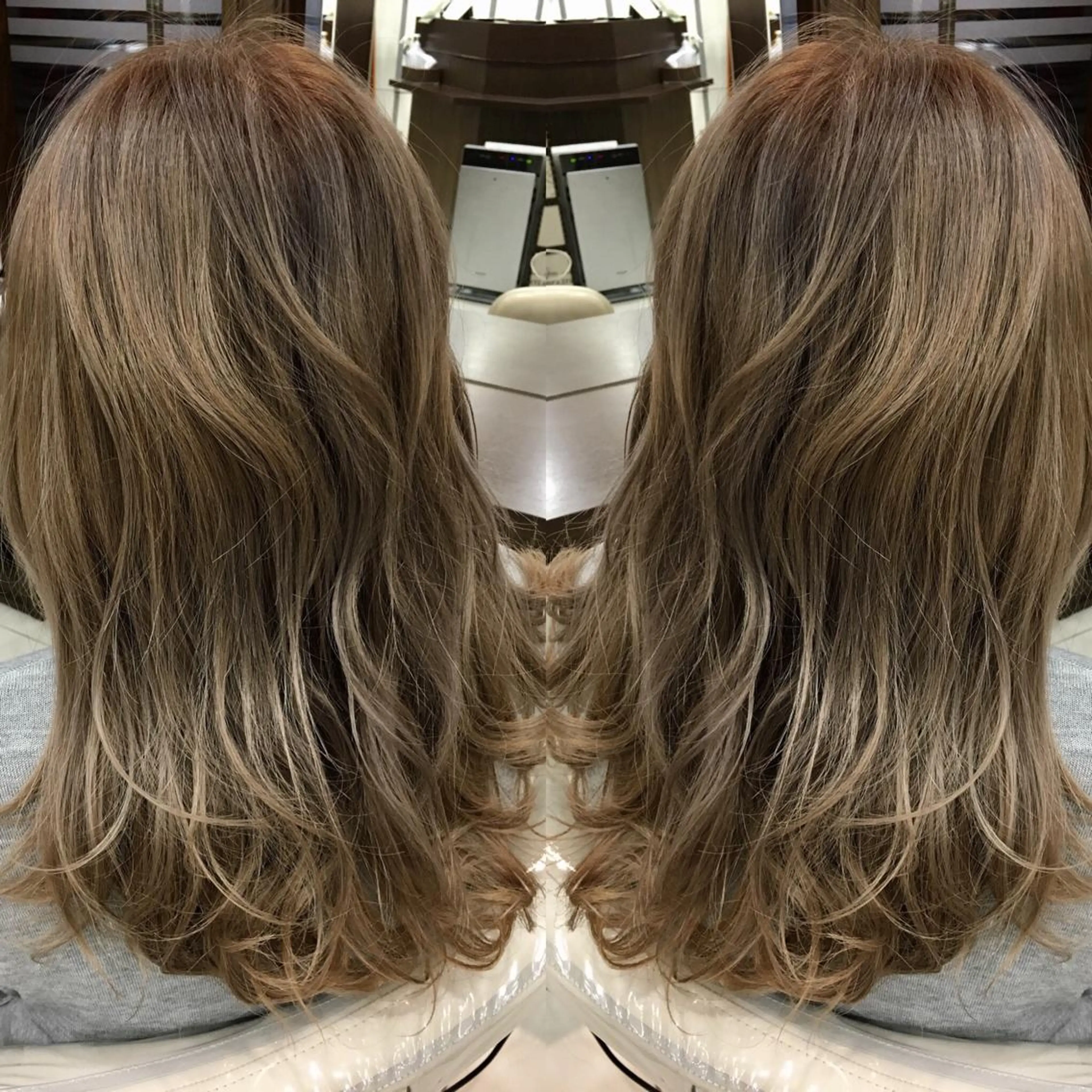 セミロング カラー 寺内 紳悟のヘアスタイル