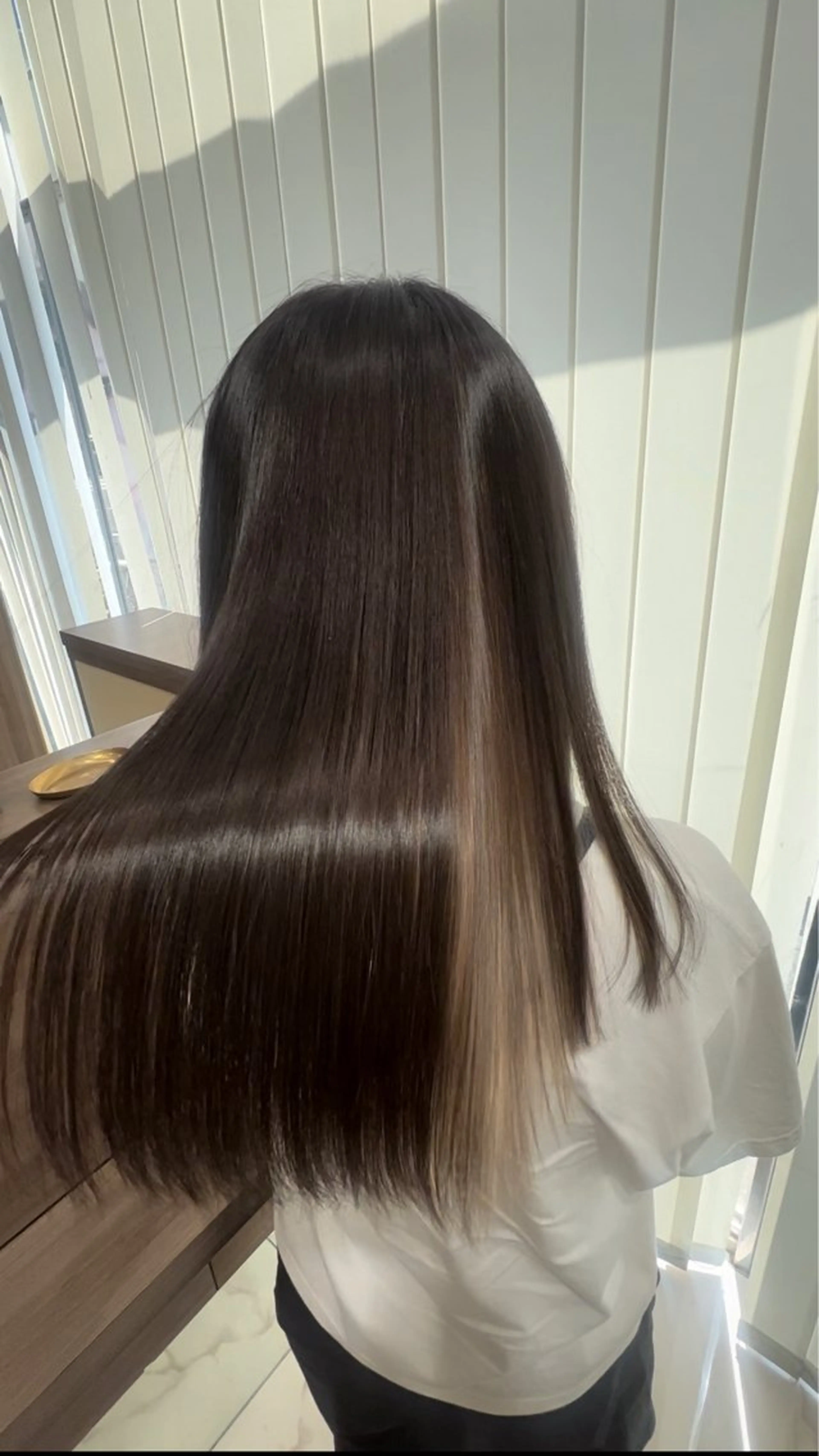 ロング カラー パーマ IT by ALBUM 中野店【アイティーバイアルバム 】所属・ブリーチモデル✂︎ カラー特化✨ひかり/のヘアスタイル