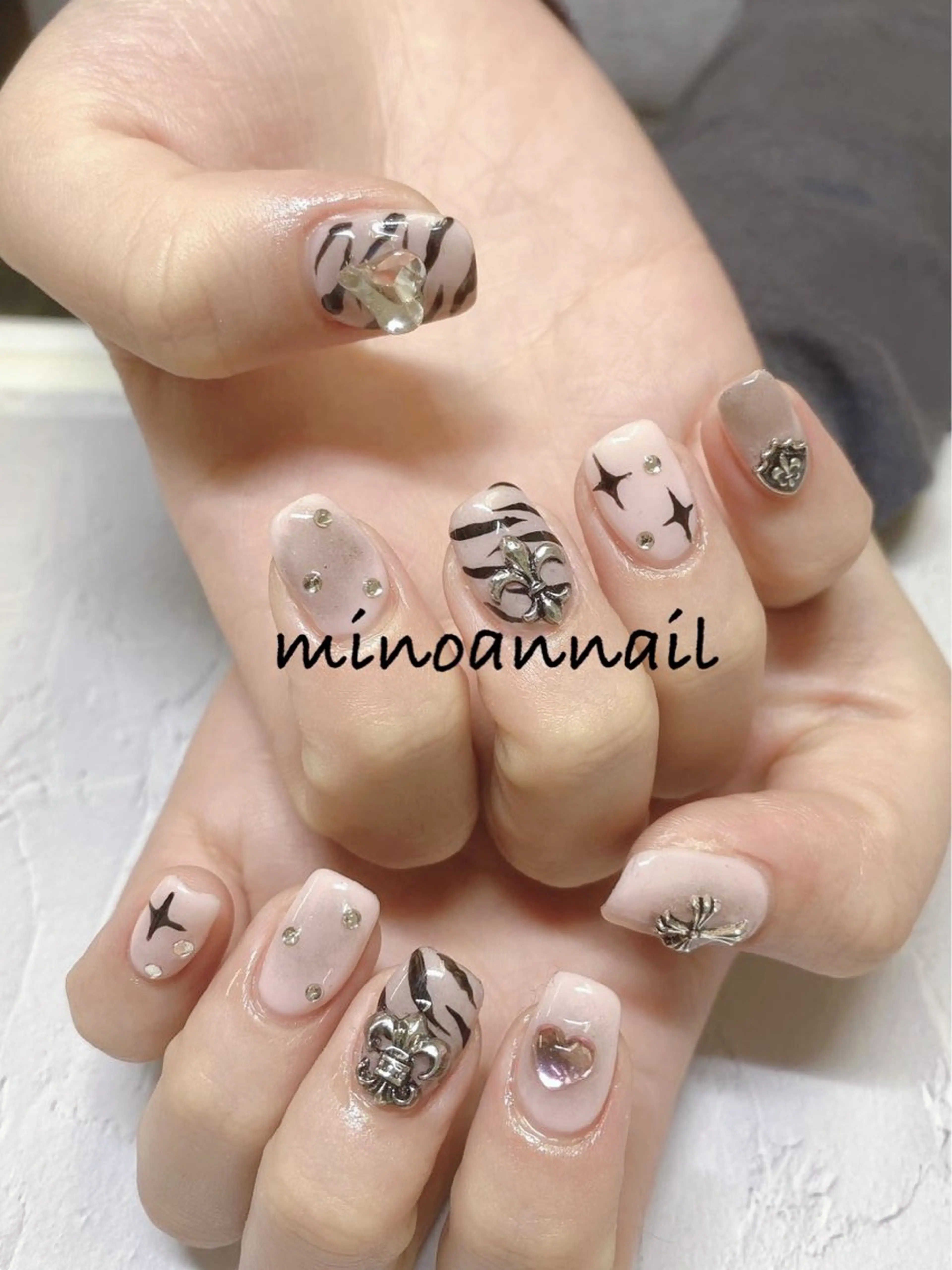 ネイル 美ノ庵ネイルサロン メトロポリタン前店のネイルデザイン