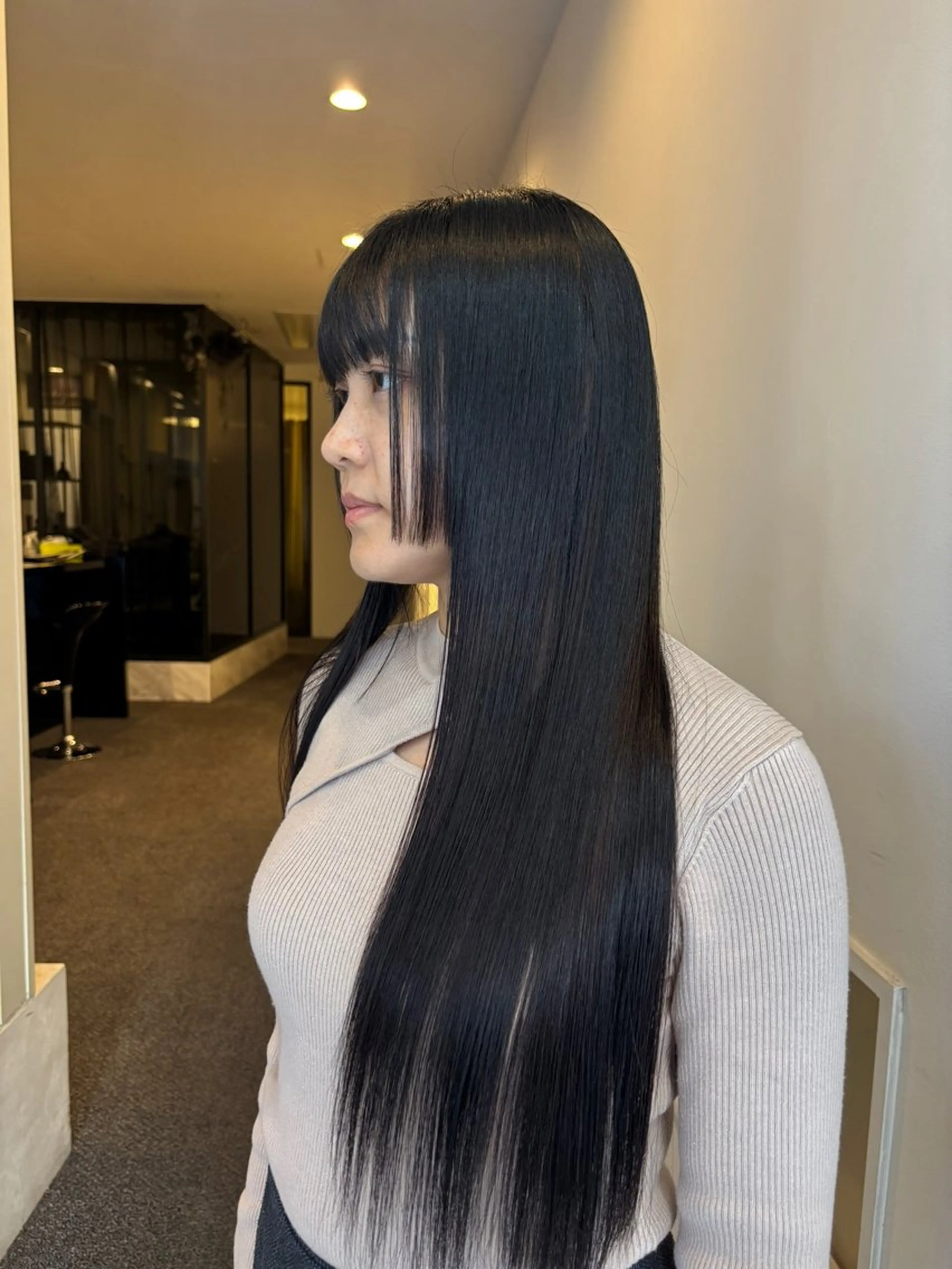 ロング トリートメント レイヤー /髪質改善 /愛実のヘアスタイル