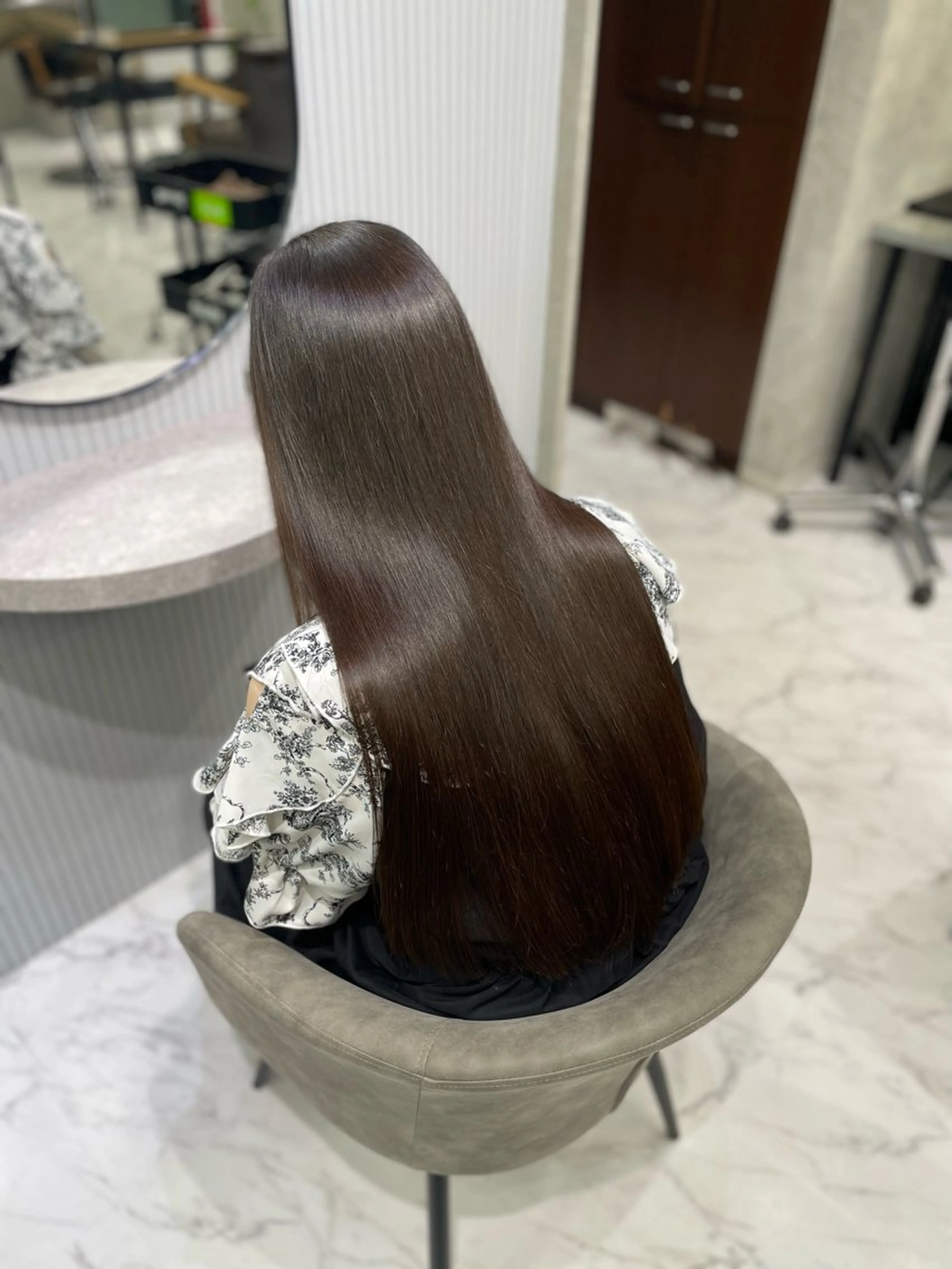 ロング RAF Sakuraのヘアスタイル