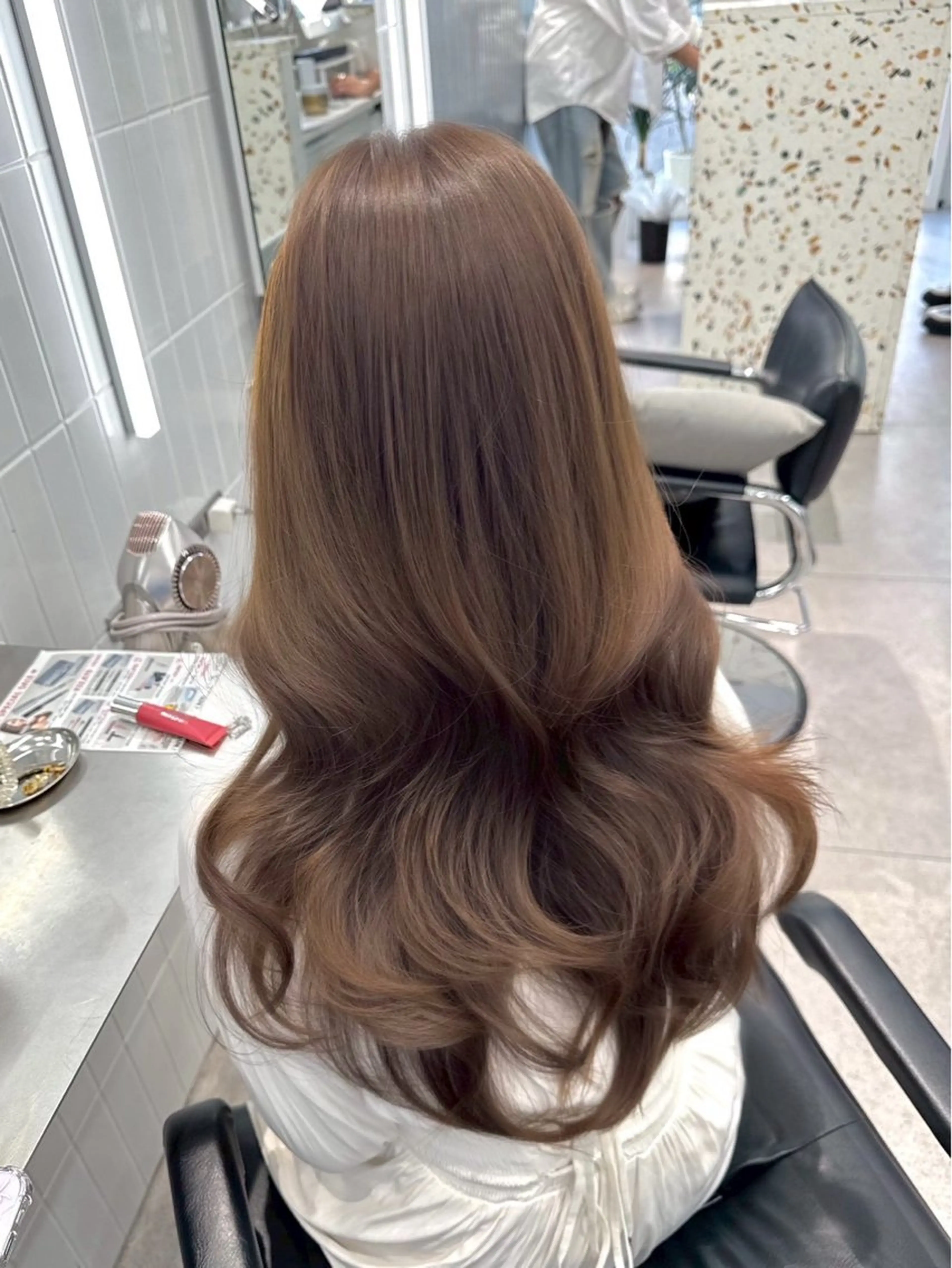 ロング カラー 谷本 美優のヘアスタイル