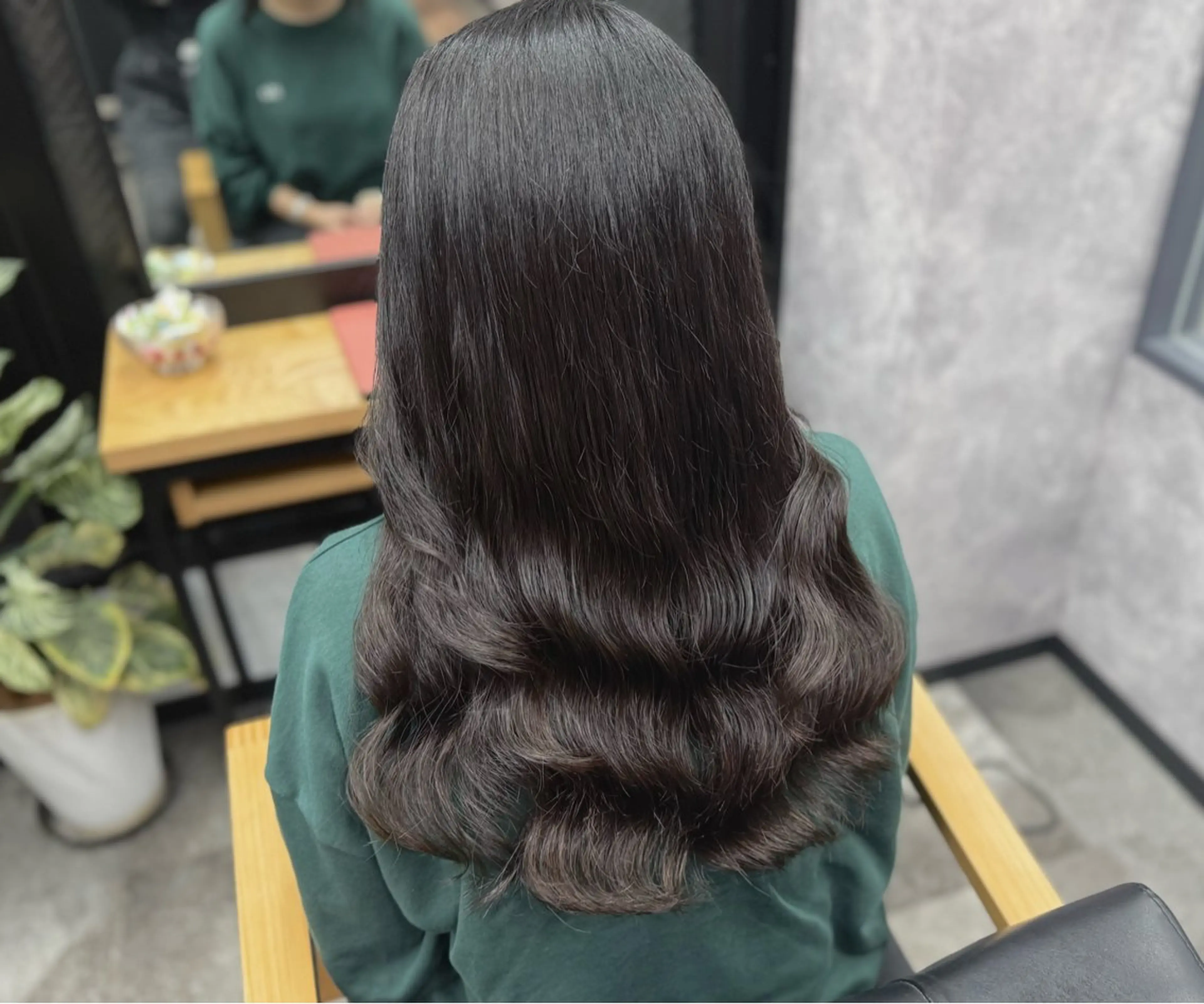 【コテ巻き風】デジタルパーマ+カット+トリートメント【平日限定特別メニュー✨️】の写真