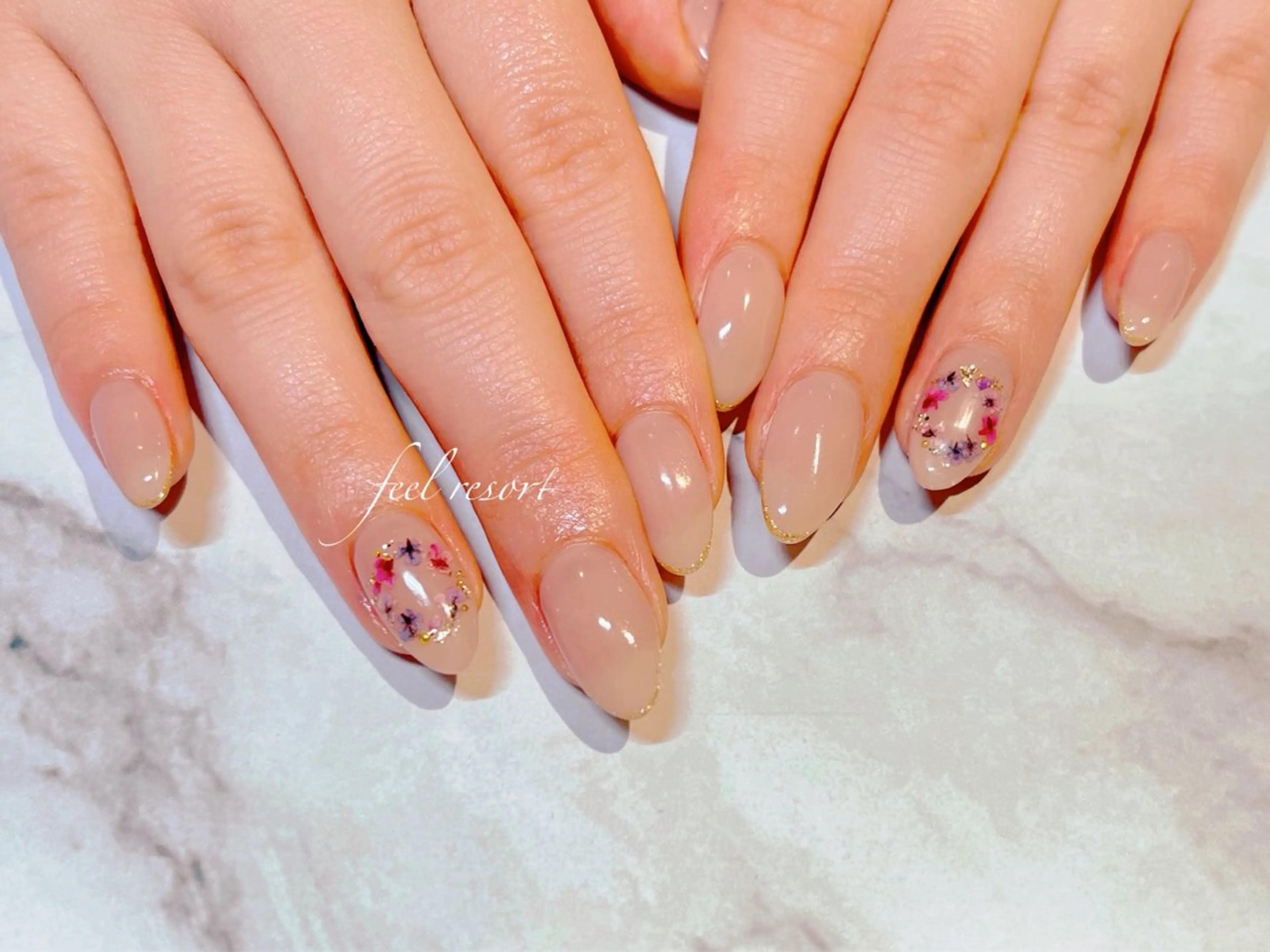 ネイル 長さ出し フットネイル フレンチネイル ジェルネイル ガラスフレンチ Lien（リアン） 銀座駅6分のネイルデザイン