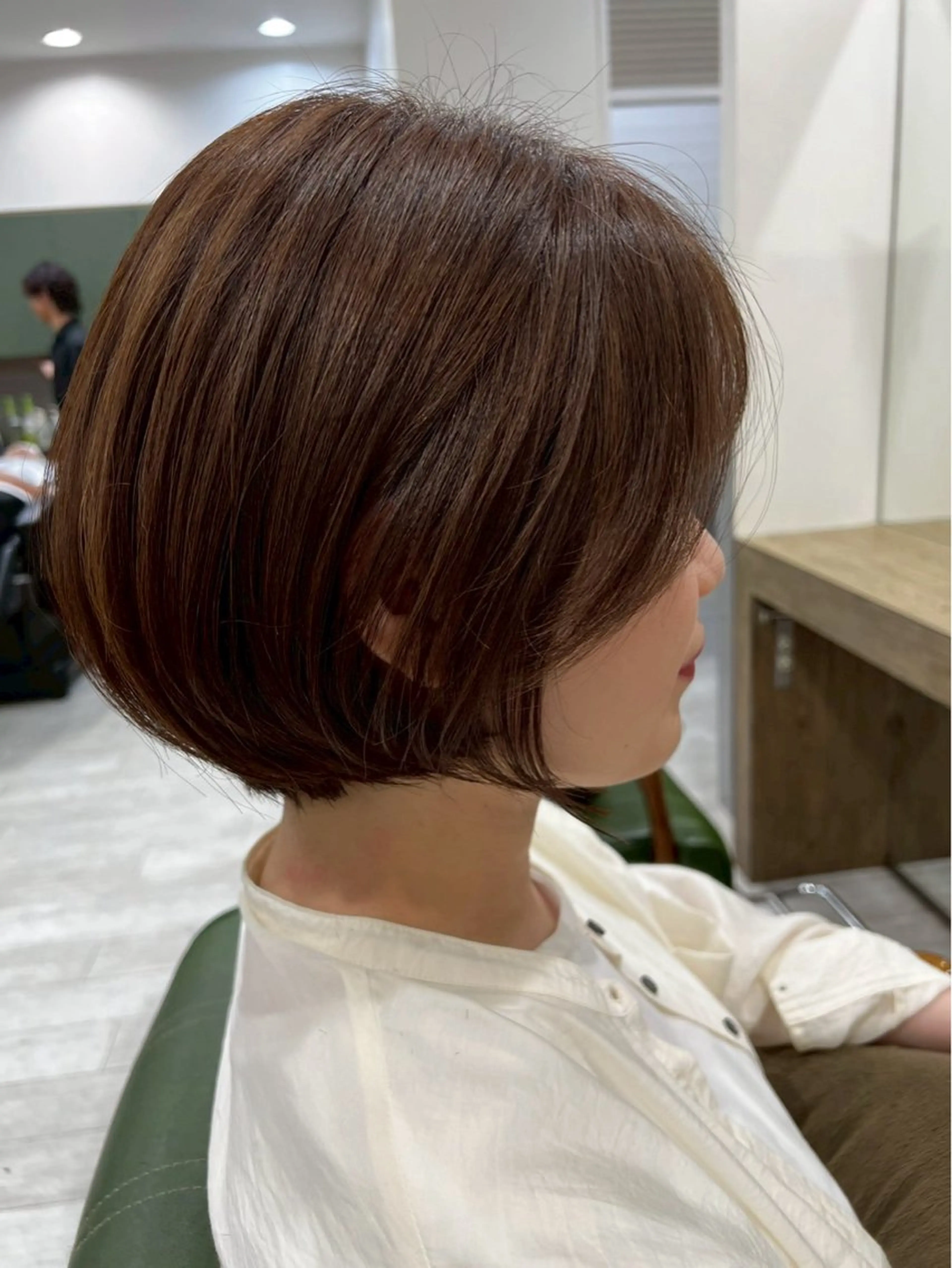 ショート 尾崎 虹美のヘアスタイル