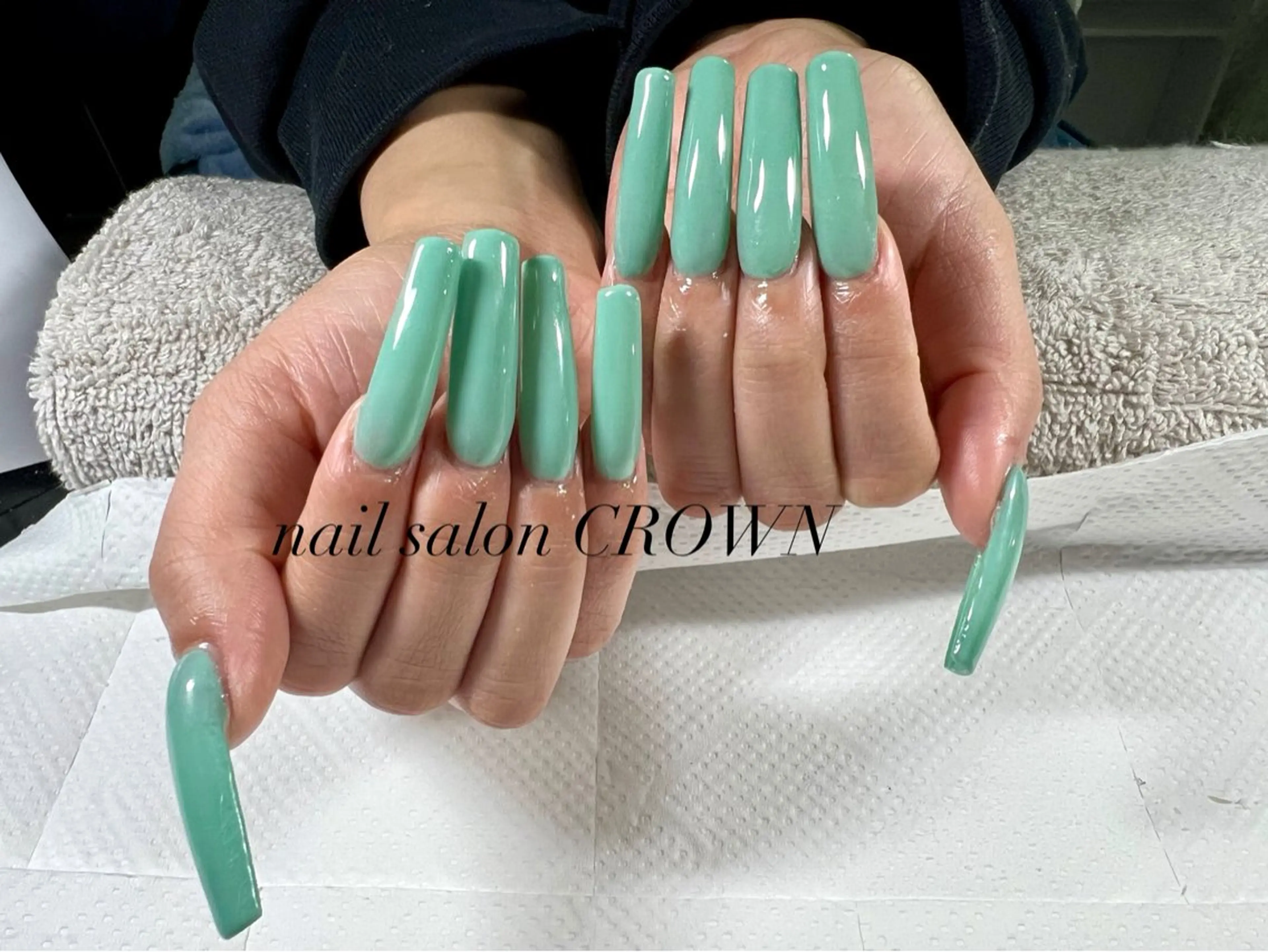 アクリル長さだし（オフ・ケア込み）の写真