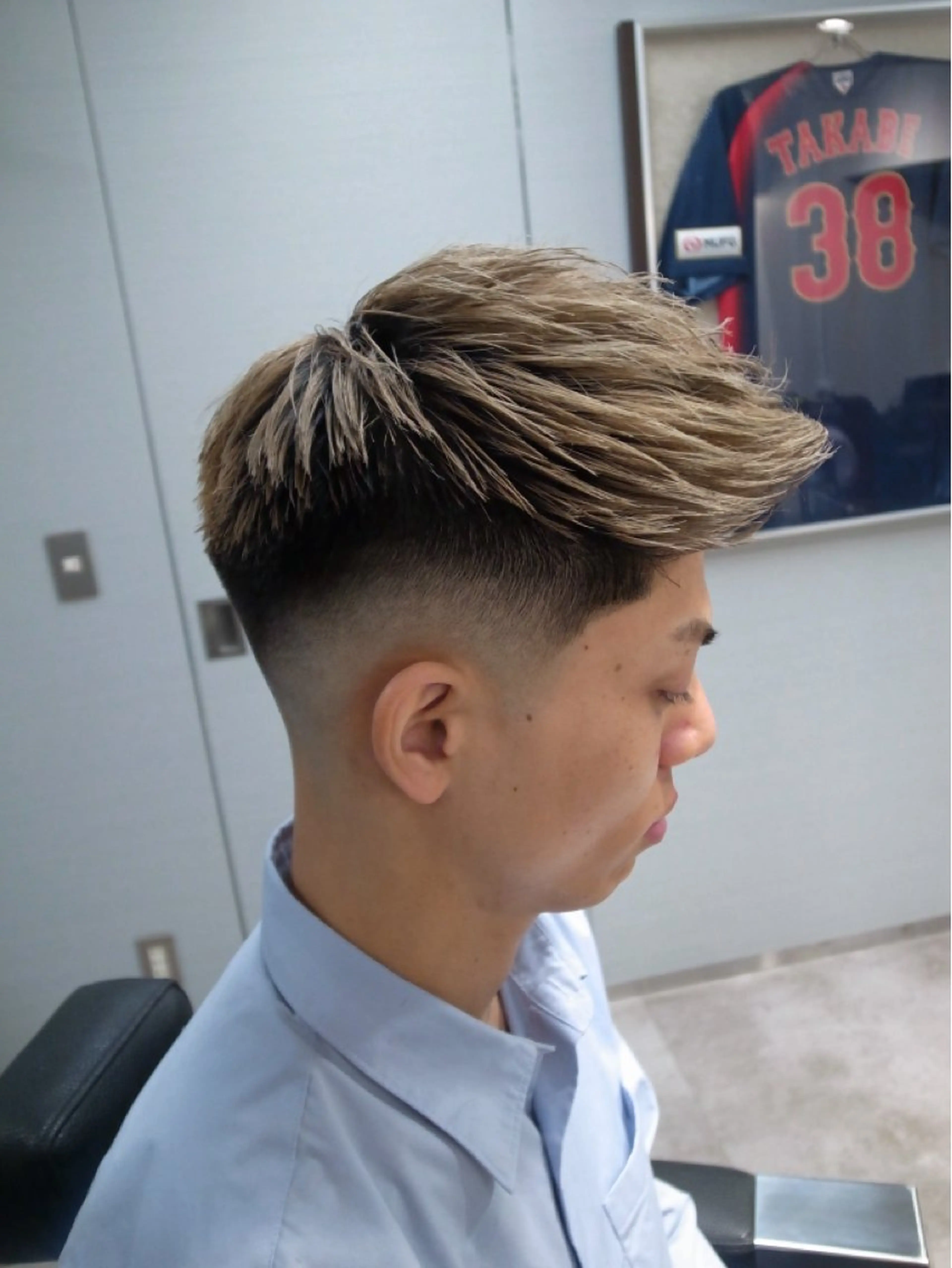 ショート カラー メンズ カット ヘアカラー トリートメント 💈メンズフェード 特化DAIYA💈の眉毛・アイブロウイメージ