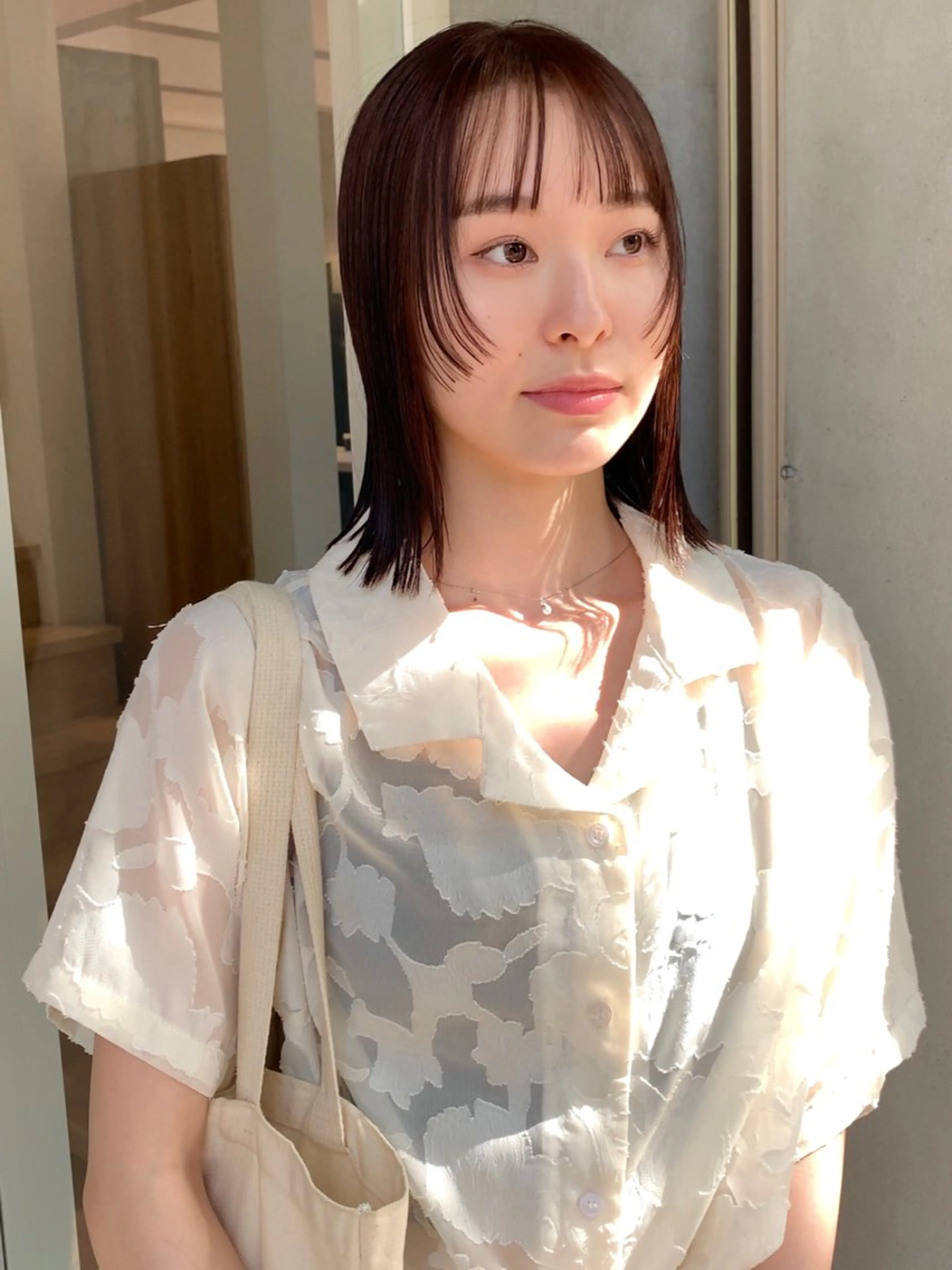 ミディアム カラー アッシュ アッシュブラウン ブラウンカラー 姫カット カット ヘアカラー ✨コテ巻き風パーマ ✨川合佑哉のヘアスタイル