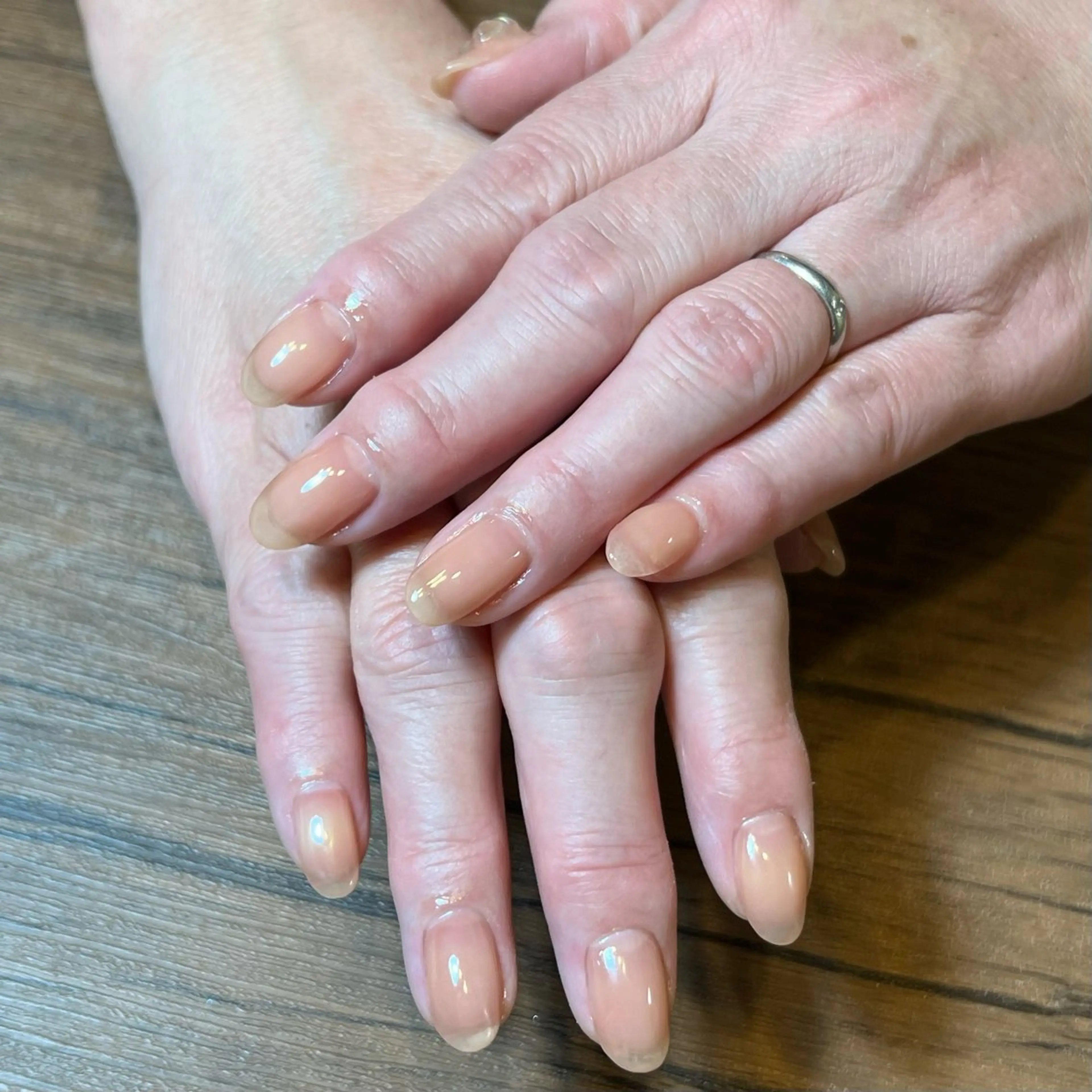 ネイル HENRIETTA NAILSALONのネイルデザイン