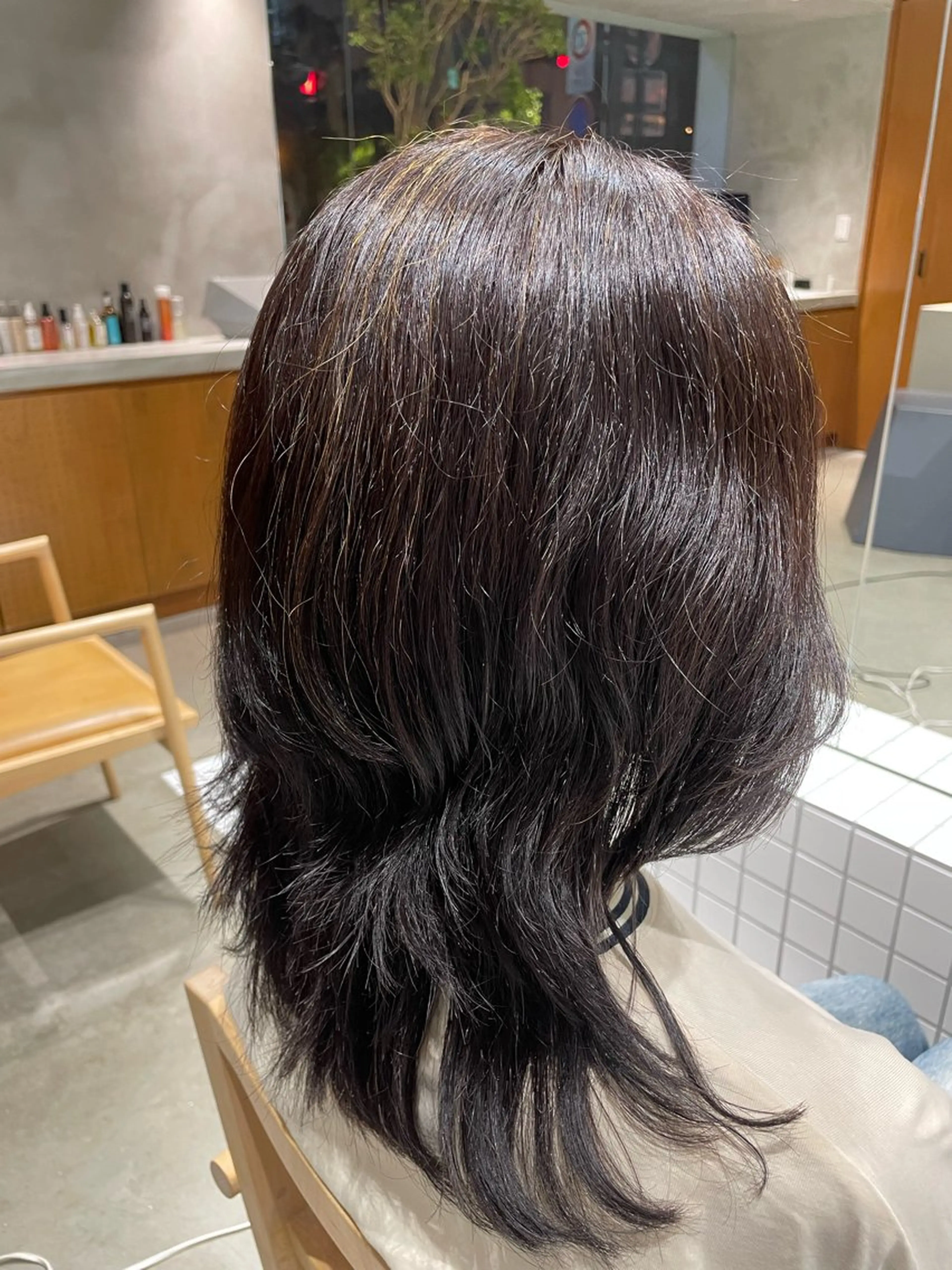 ミディアム カラー porto まなみのヘアスタイル