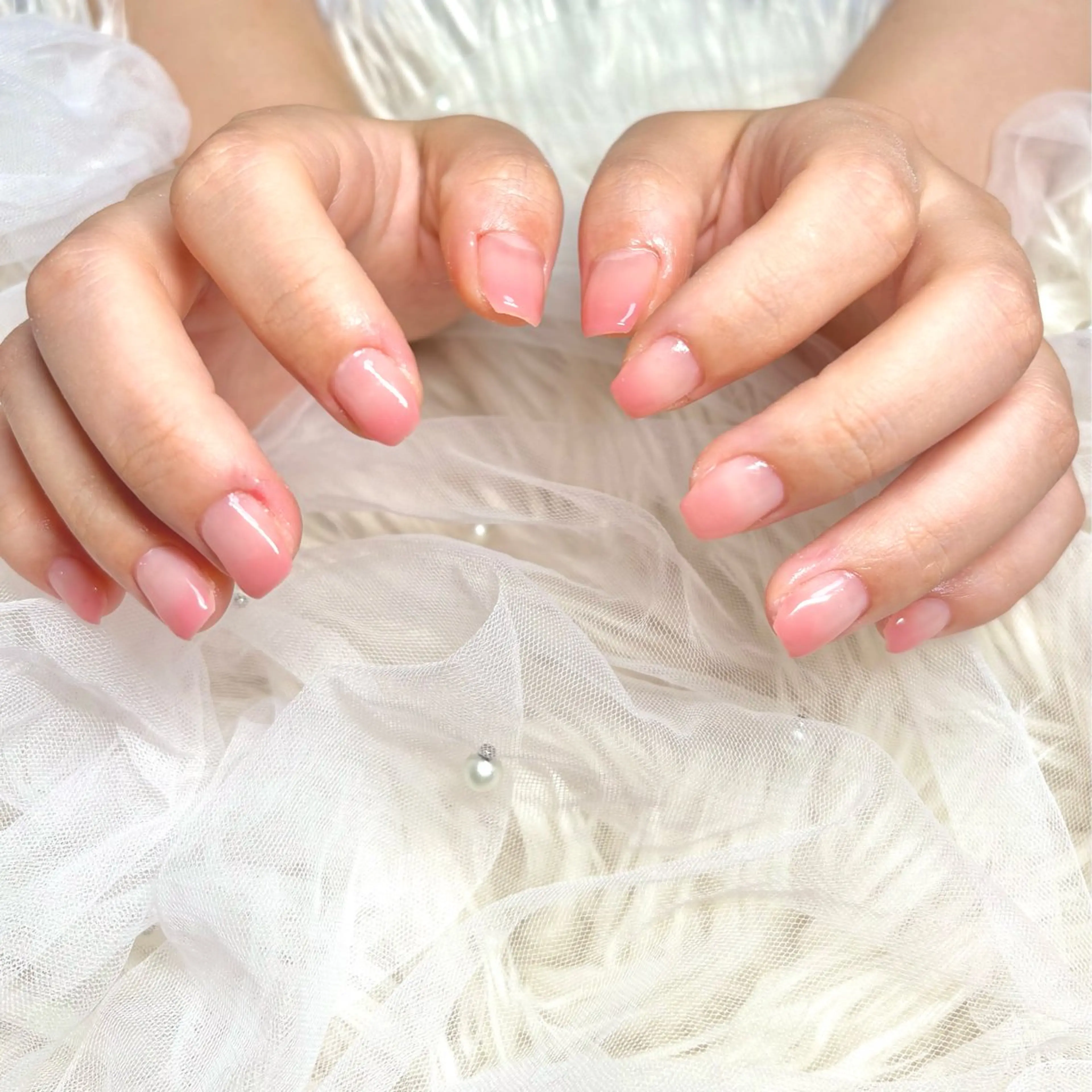 ネイル グラデーション シンプルネイル cerisier 坂本のネイルデザイン