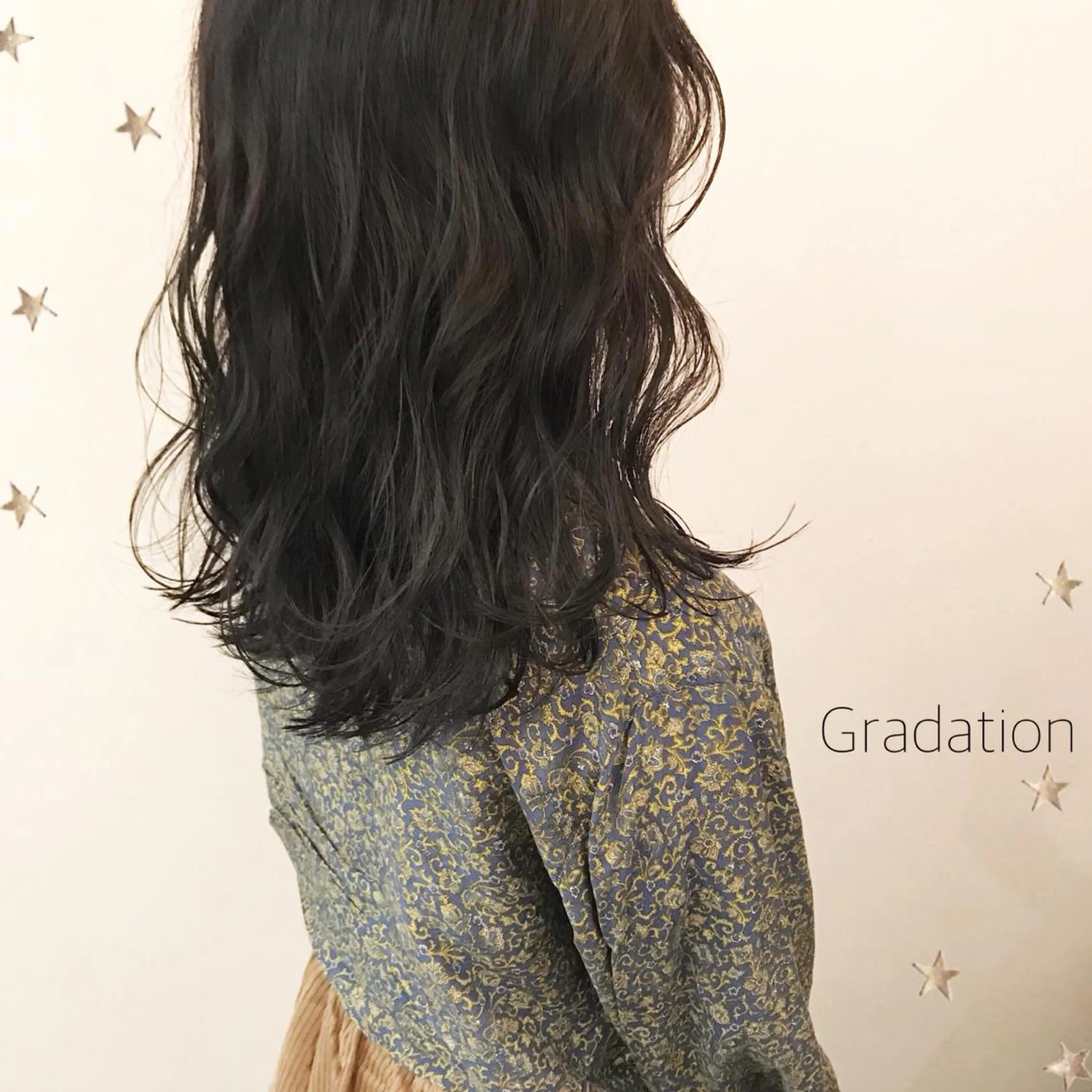 セミロング カラー 市川 千夏のヘアスタイル