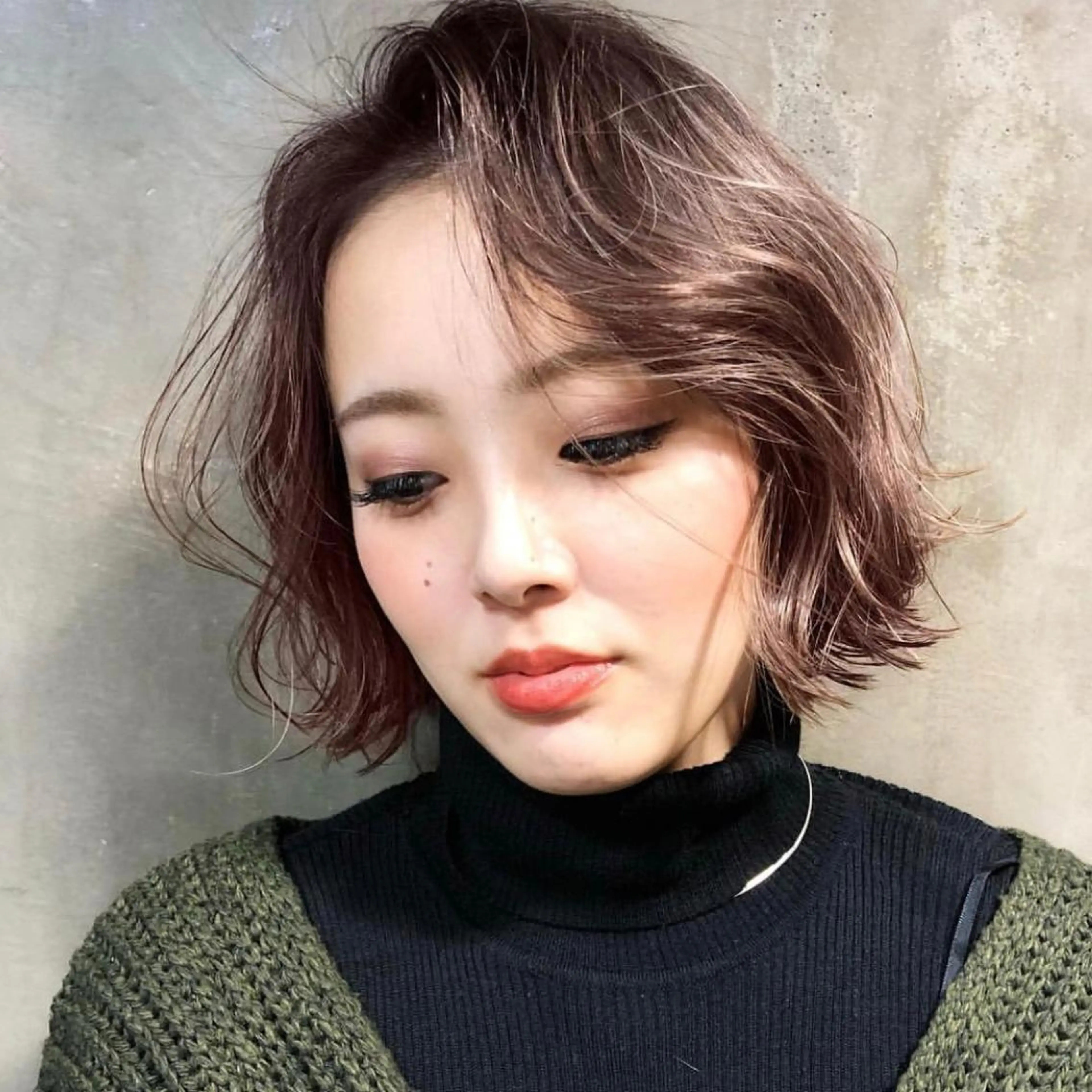 ミディアム カラー ベージュカラー ラベンダーカラー ラベンダーベージュ ma naのヘアスタイル