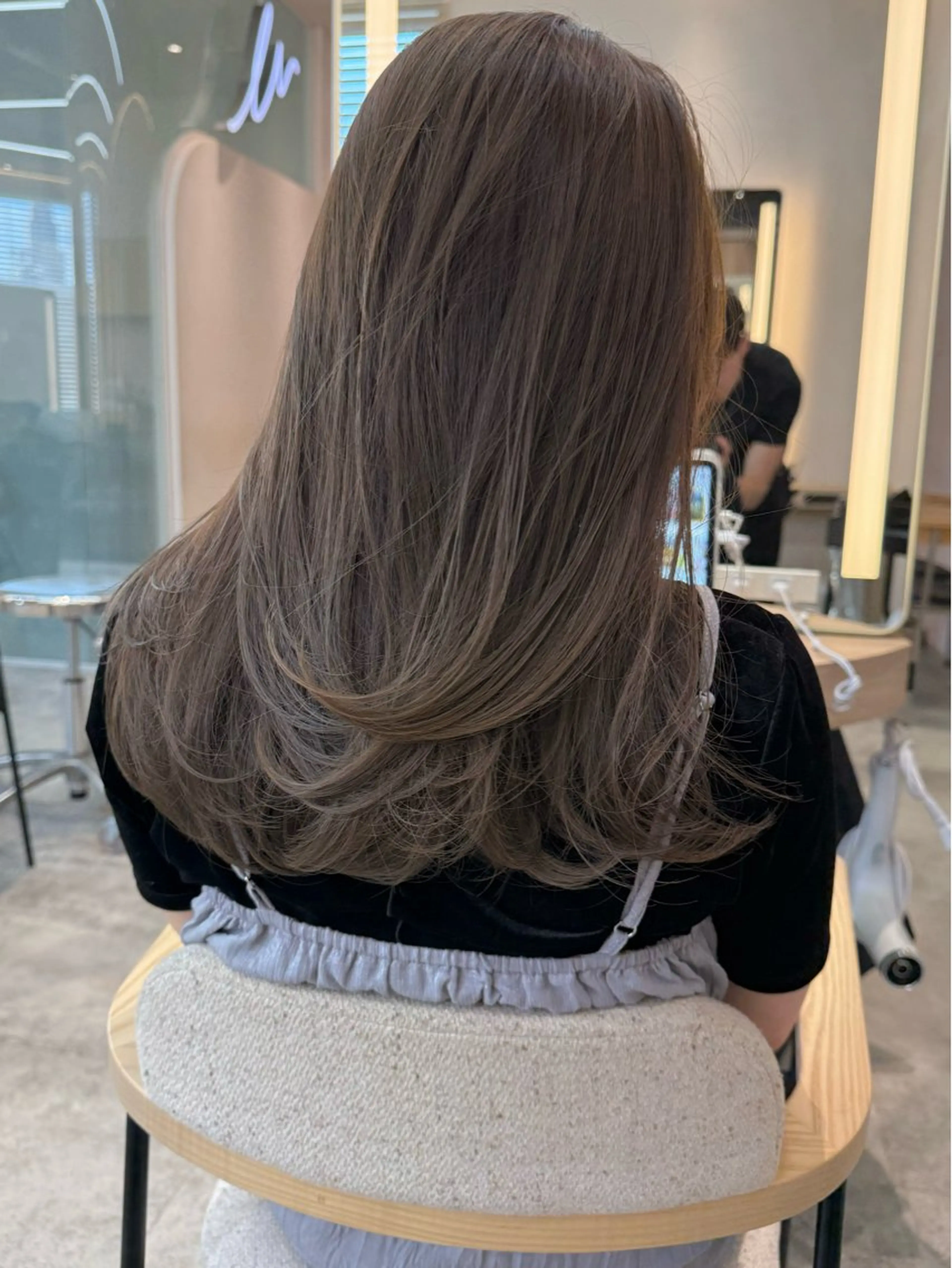セミロング カラー 北間 寛哉のヘアスタイル