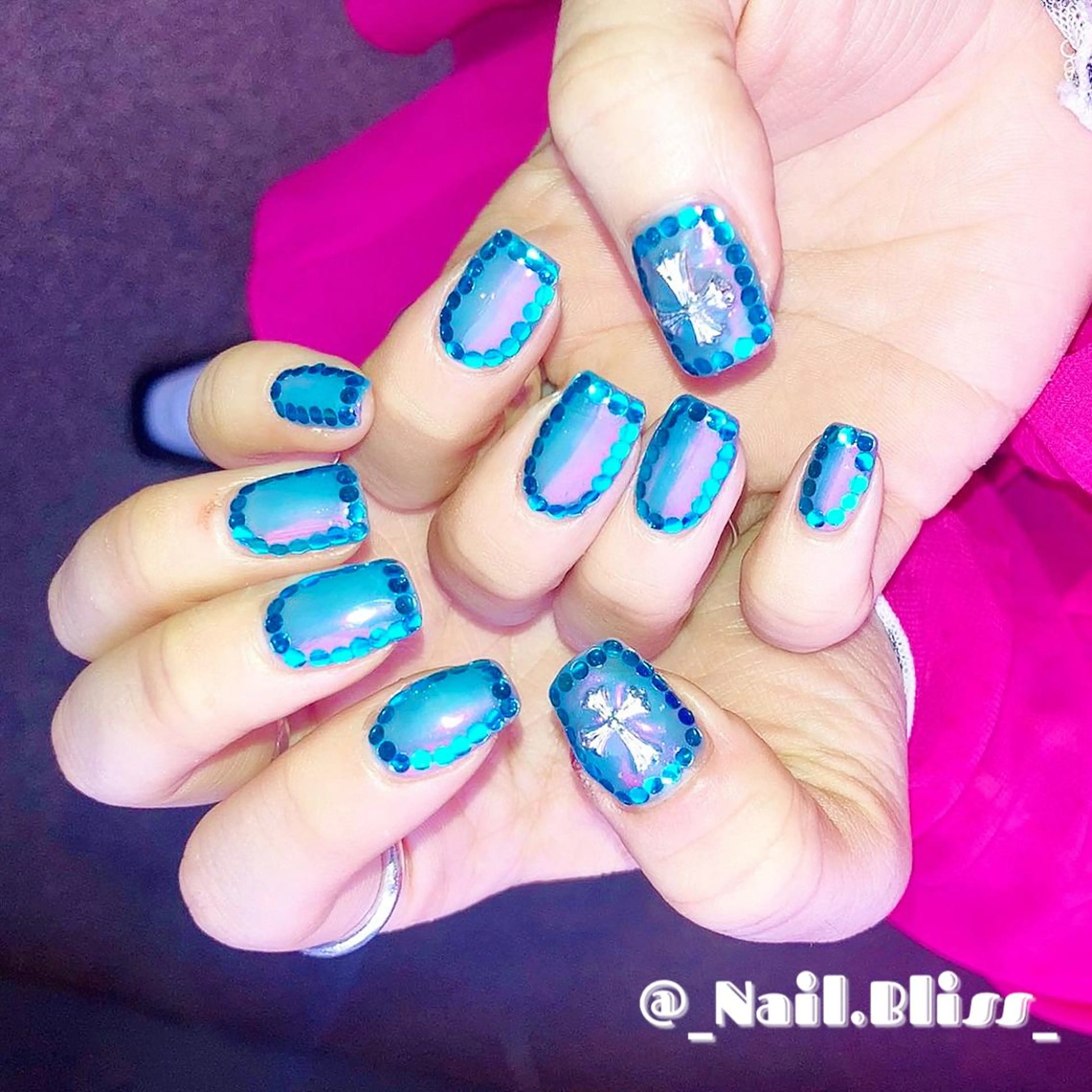 ネイル ハンドネイル NAIL BLISSのネイルデザイン