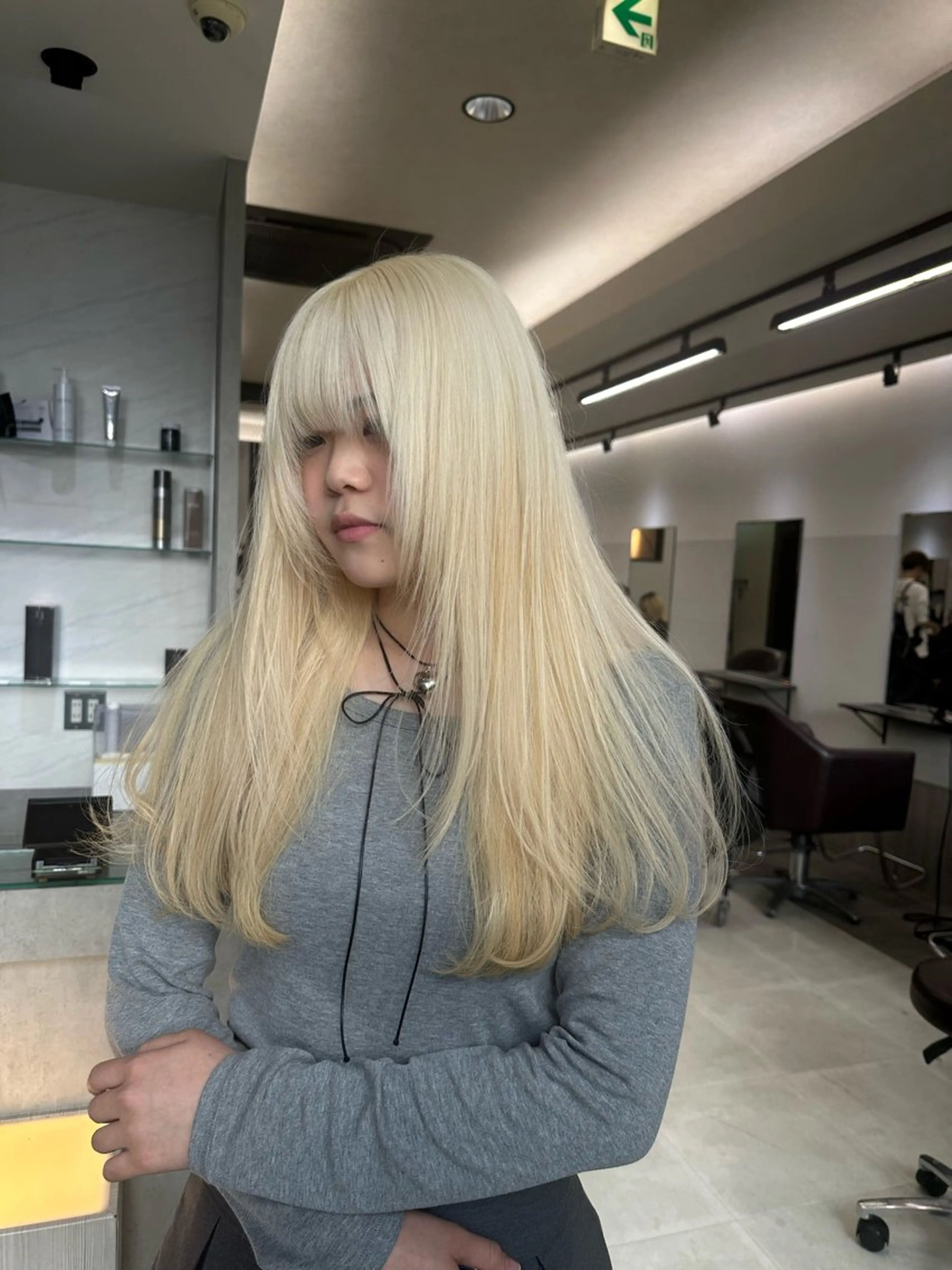 ミディアム カラー 天神大名/ブリーチ 鶴岡和幸/ハイトーンのヘアスタイル