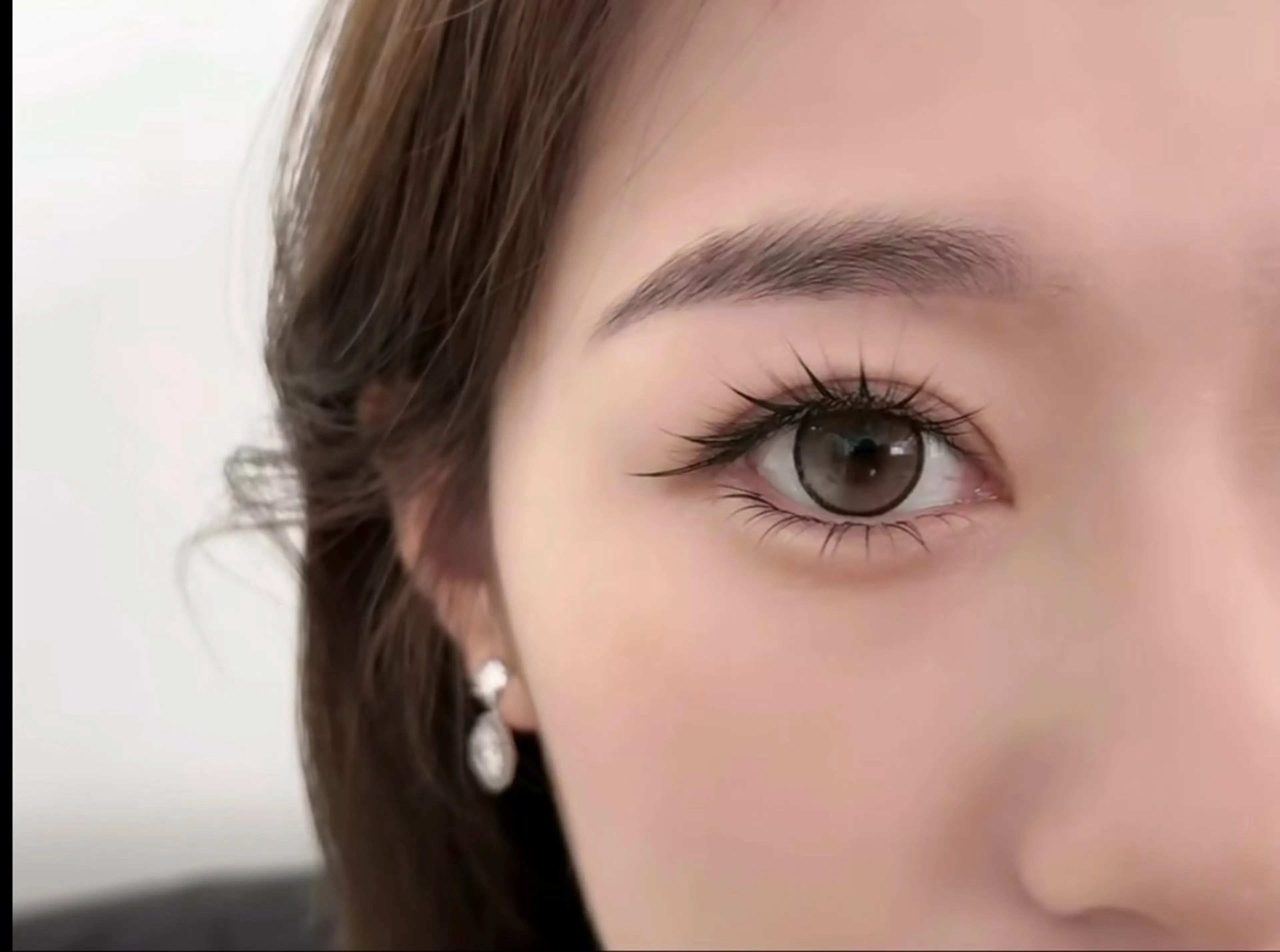 マツエク・マツパ 束感まつ毛 カラーマツエク フラットラッシュ パリジェンヌラッシュリフト まつげパーマ ミユ 横浜のマツエク・マツパデザイン