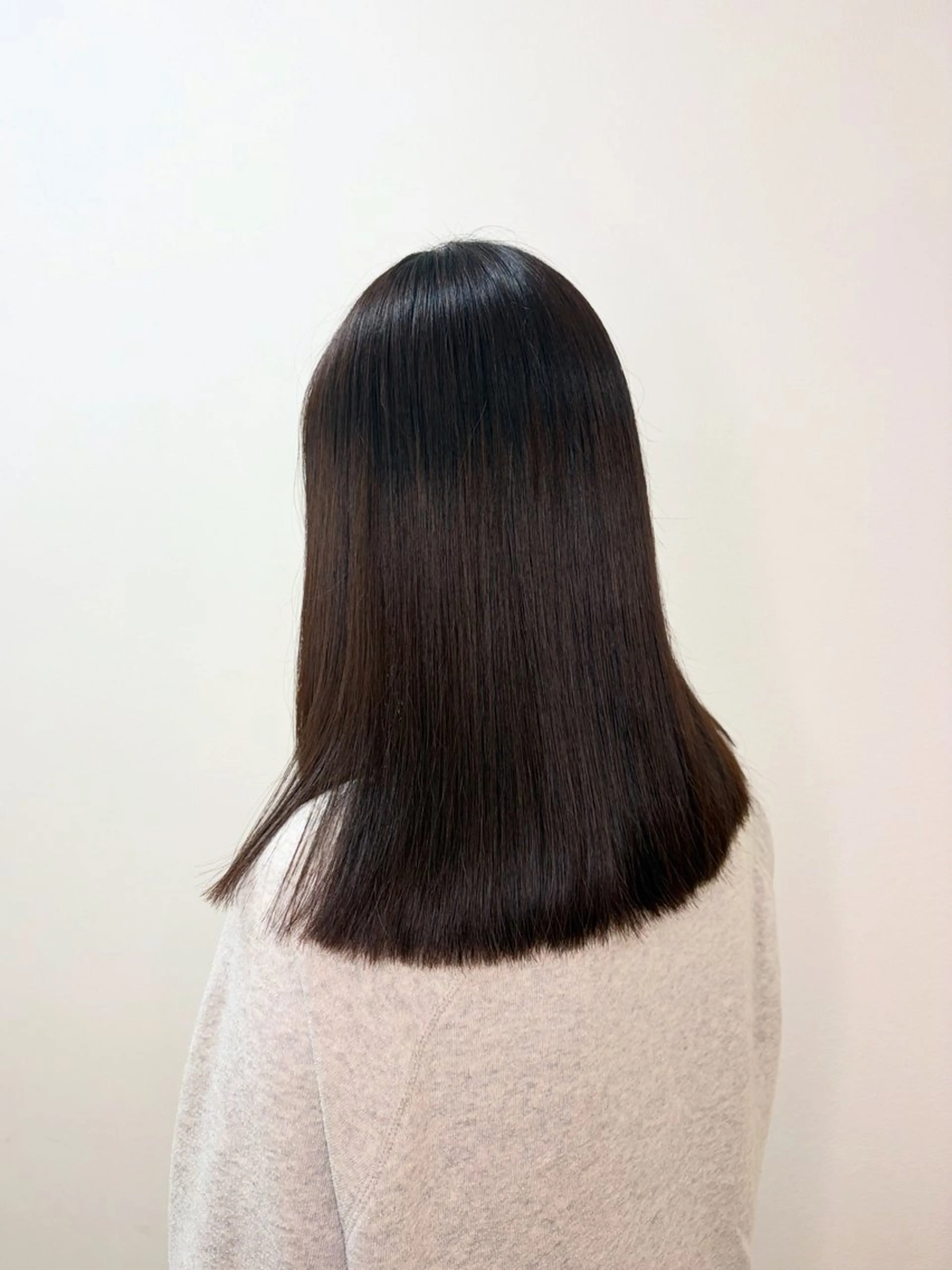 セミロング レナークウィズ　北川 愛璃のヘアスタイル