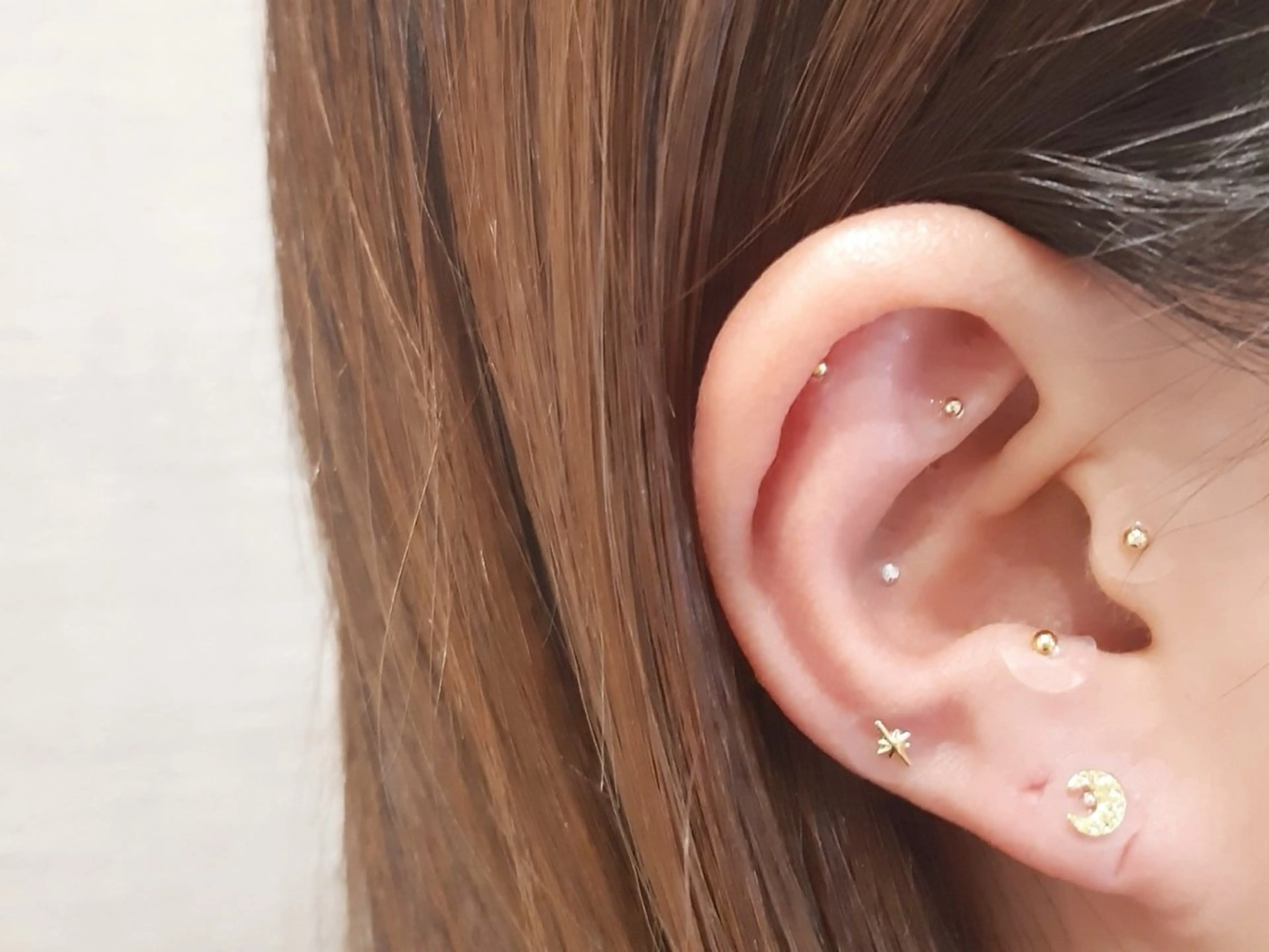 🤍耳ツボジュエリー【お試し片耳1粒】の写真