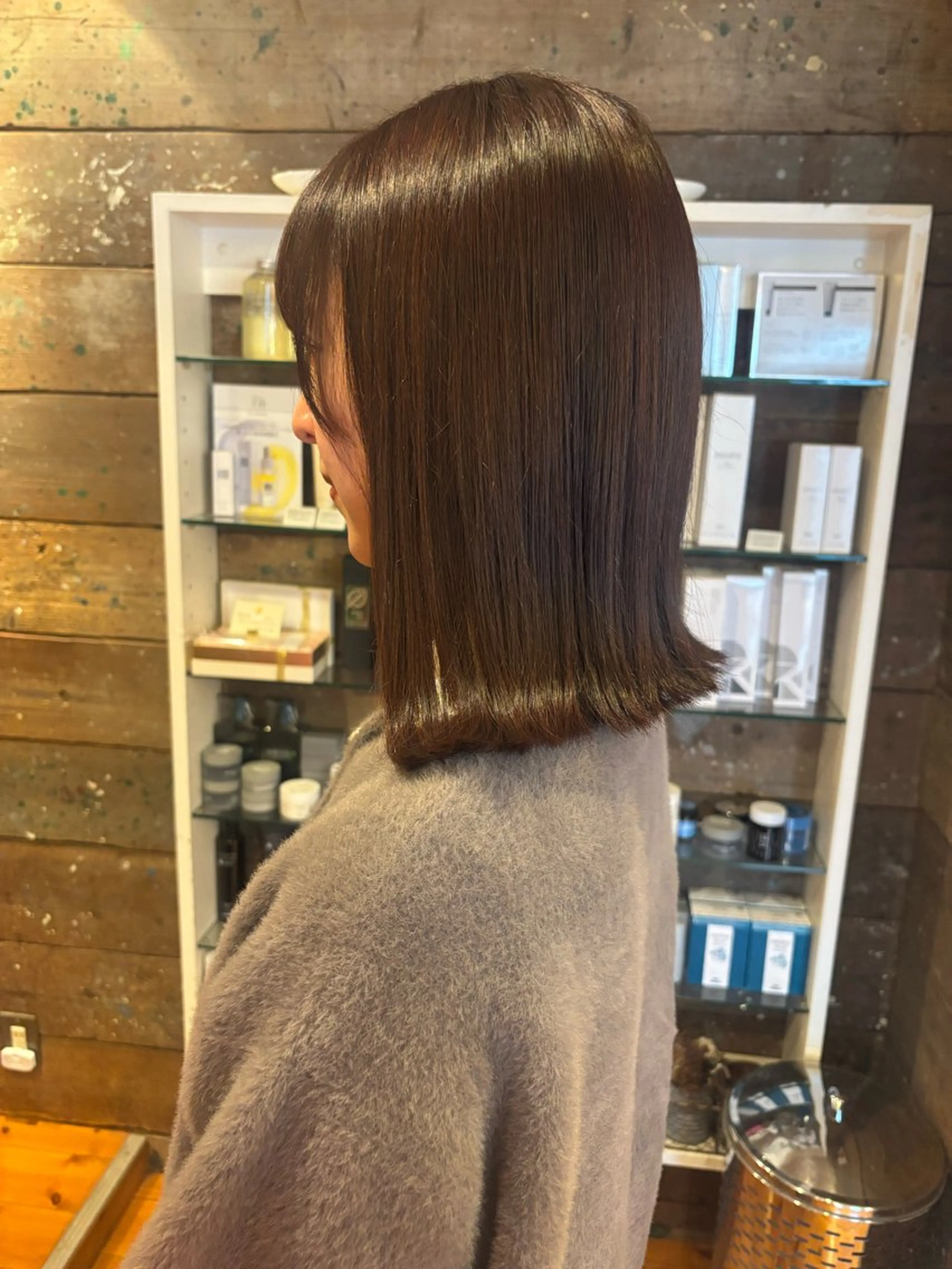 ミディアム 軍司 美夏のヘアスタイル