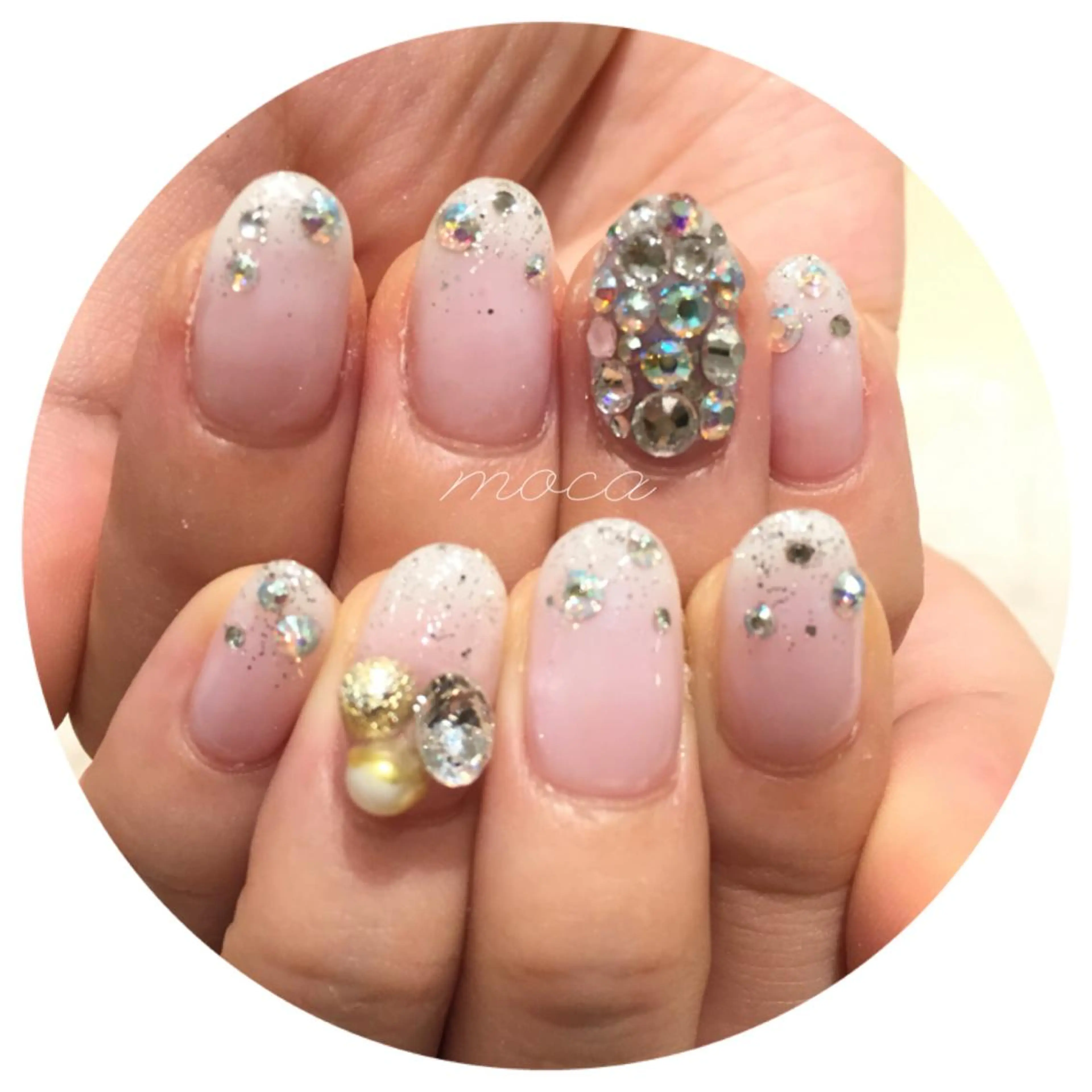 ネイル ブライダルネイル 鈴木 ゆいのネイルデザイン