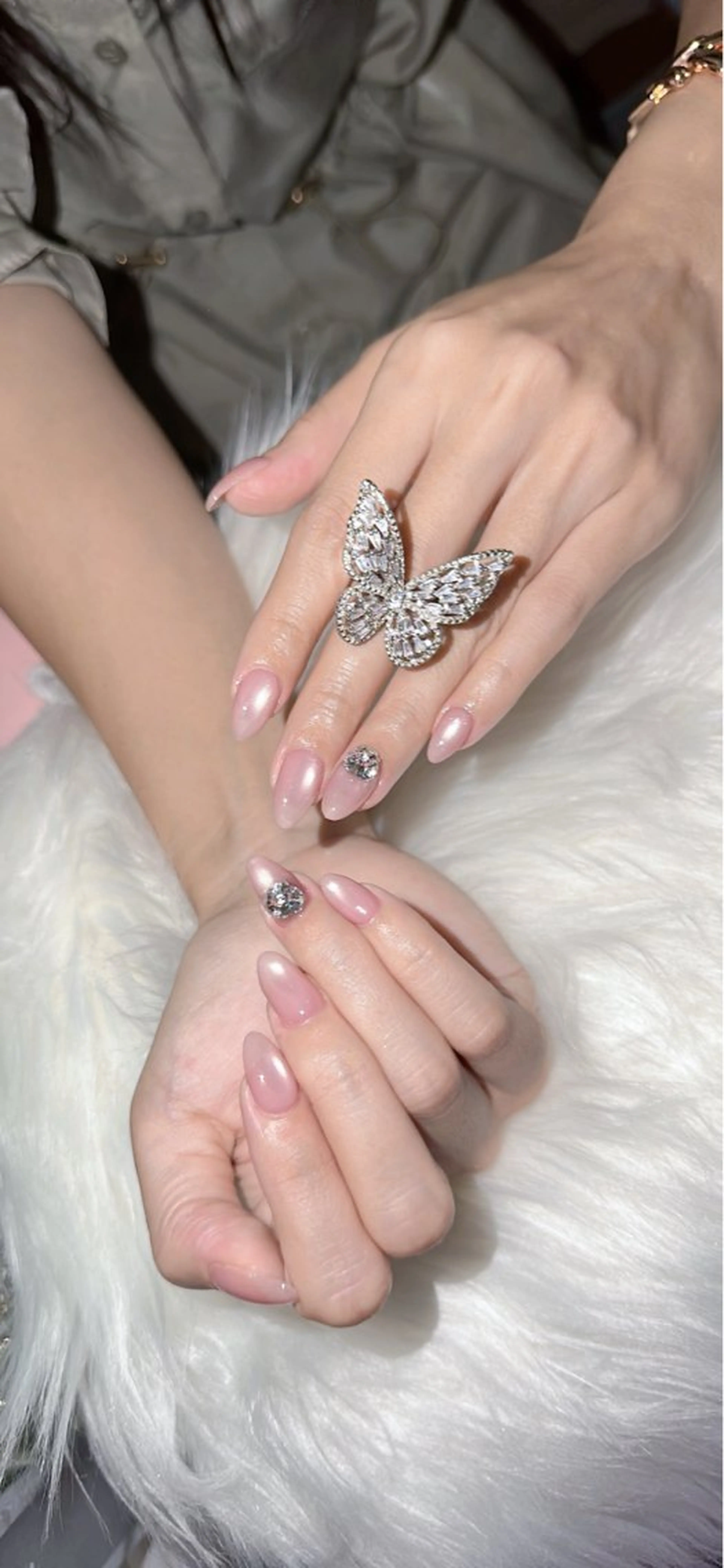 ネイル Ami Nailsのネイルデザイン