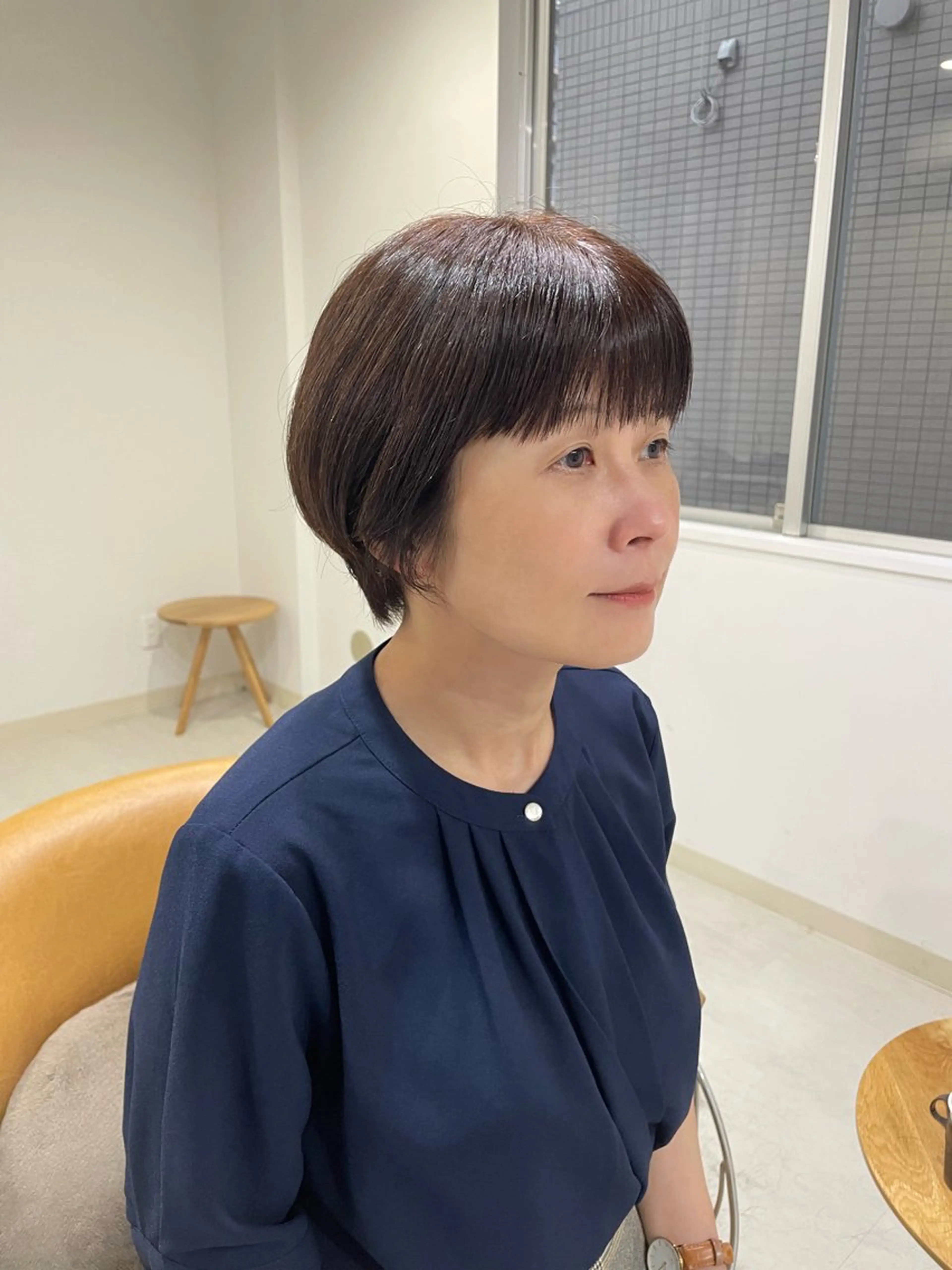 ショート カラー une所属・kunimi harukaのヘアスタイル