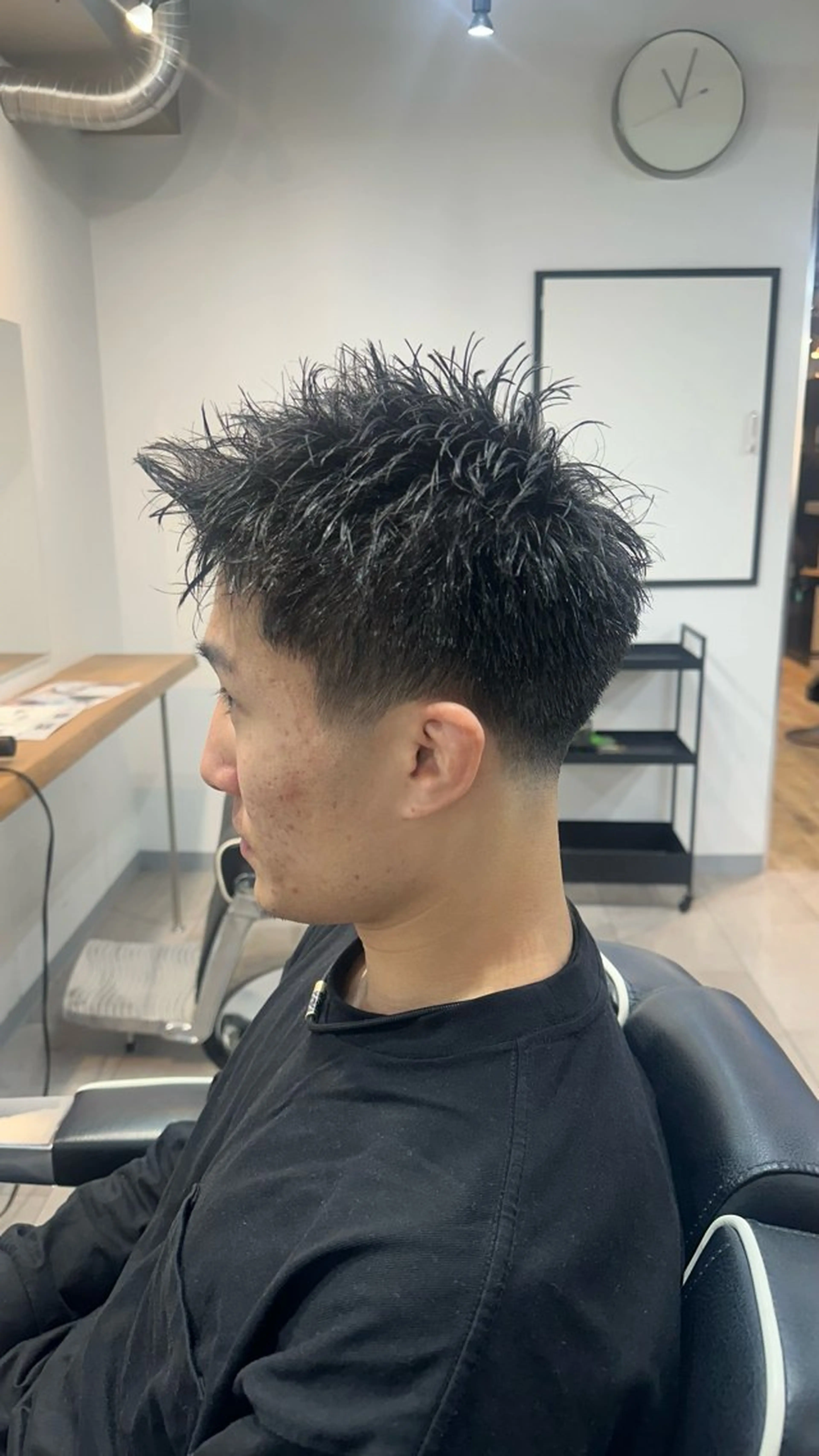メンズ 律喜/パーマ /メンズ/フェードのヘアスタイル