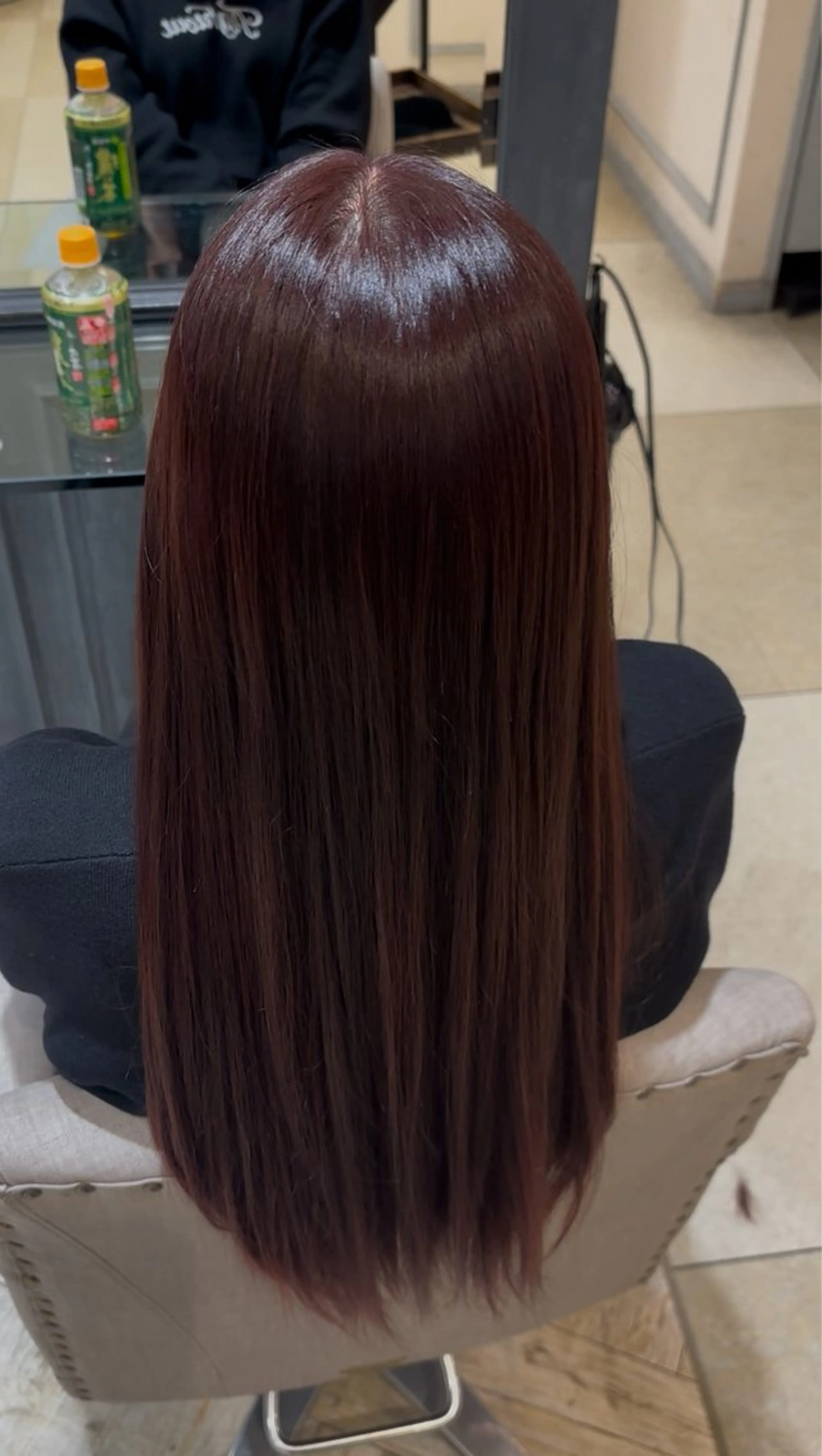 ロング カラー レッドカラー 万司 来望のヘアスタイル