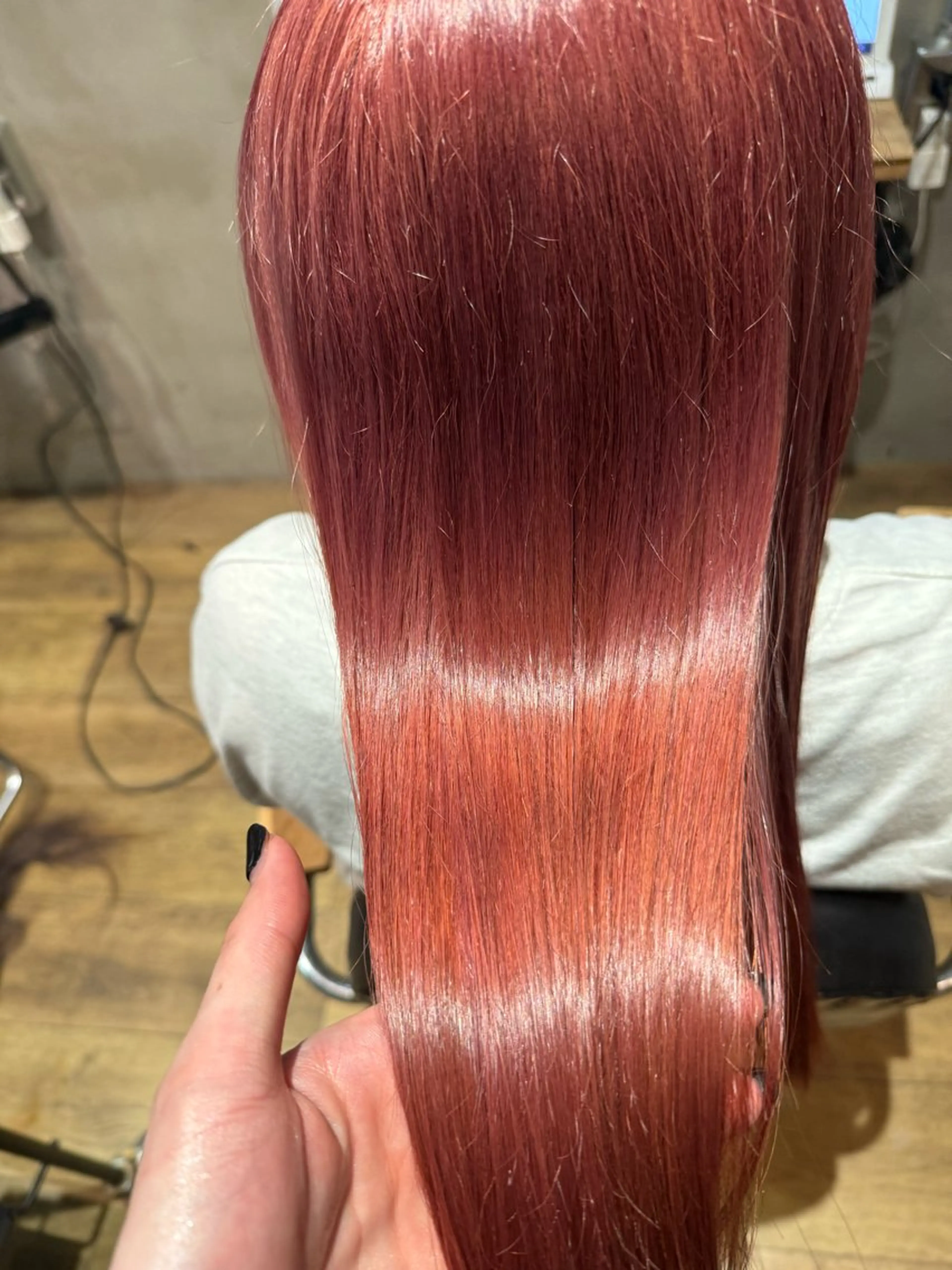 カラー Lafith 日隈悠星のヘアスタイル