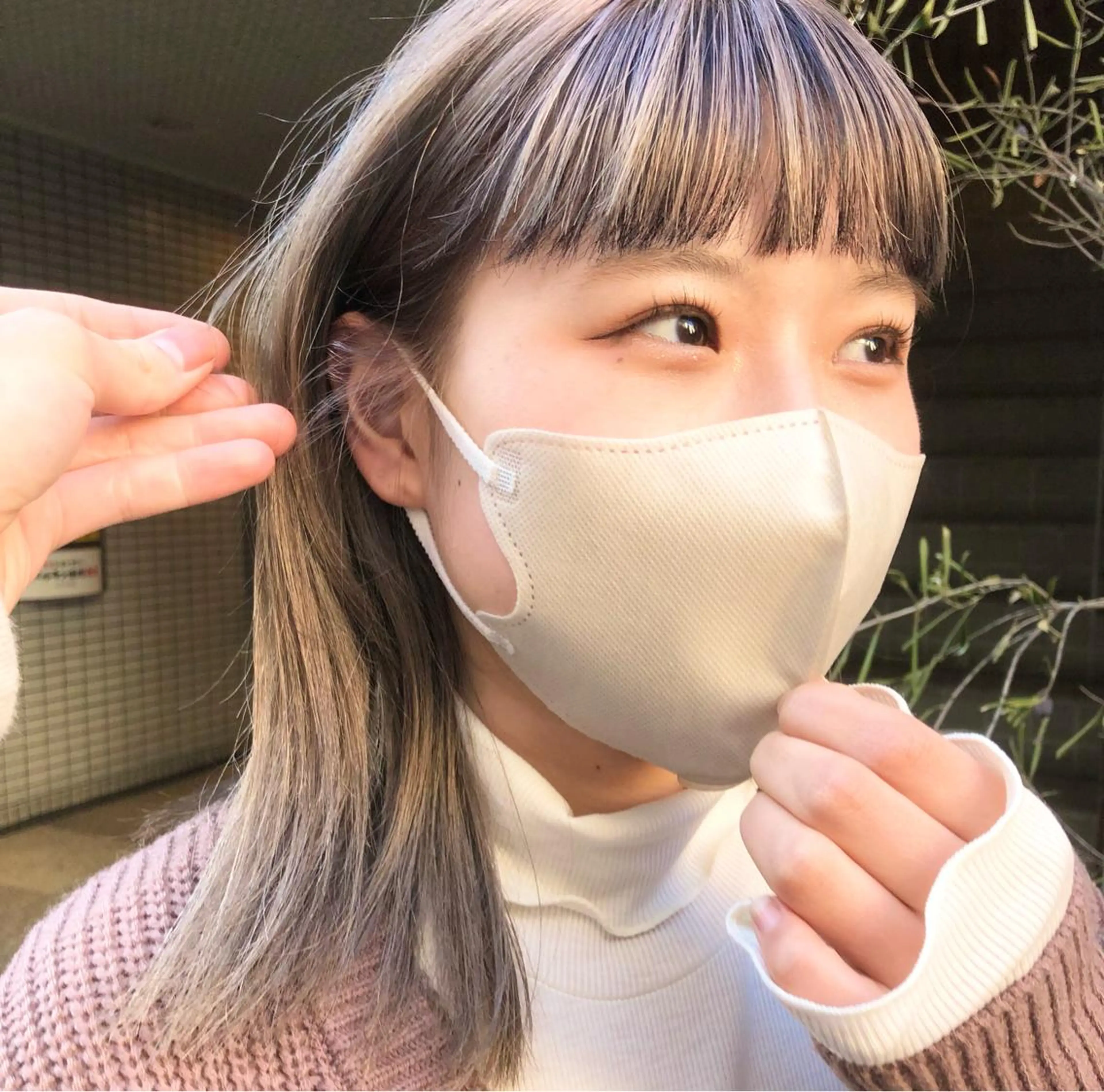 ミディアム カラー カット ヘアカラー トリートメント ヘアセット ハイトーン/ブリーチ 似合せカット/パーマのヘアスタイル