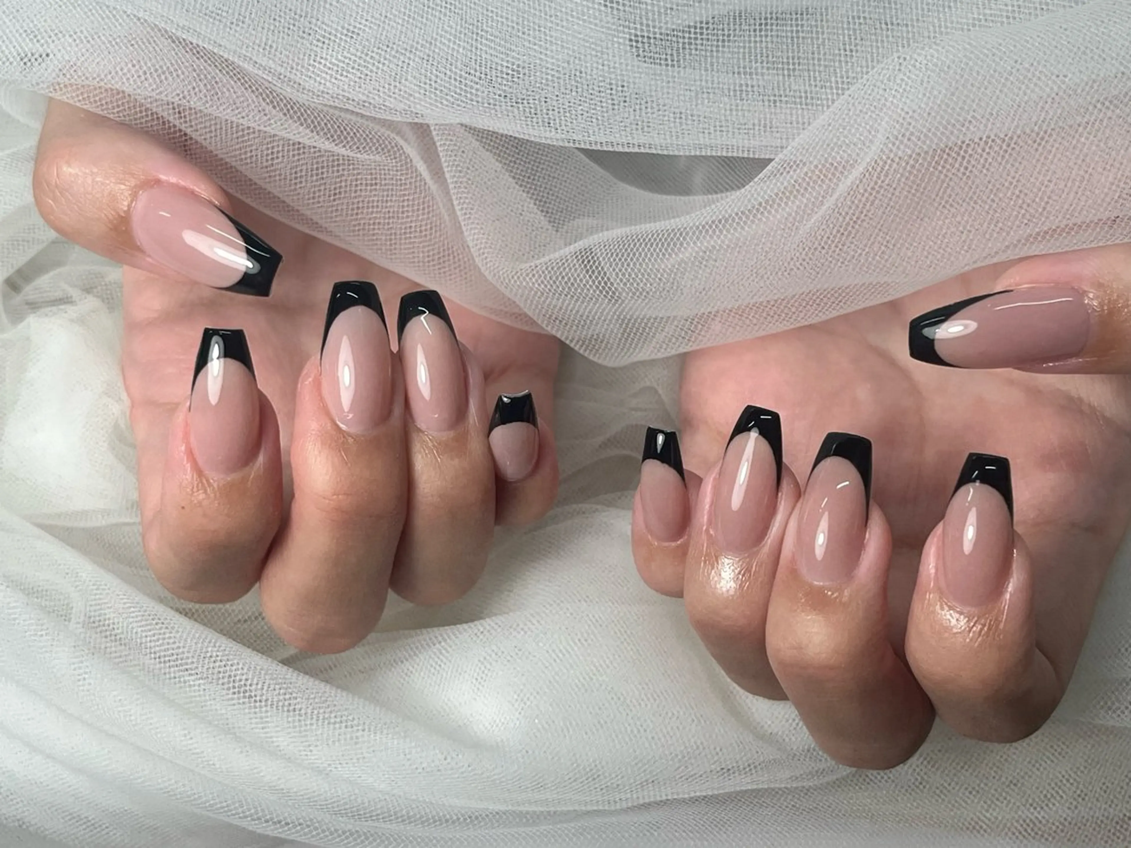 フレンチネイル【ベース色あり】 ¥8,750の写真