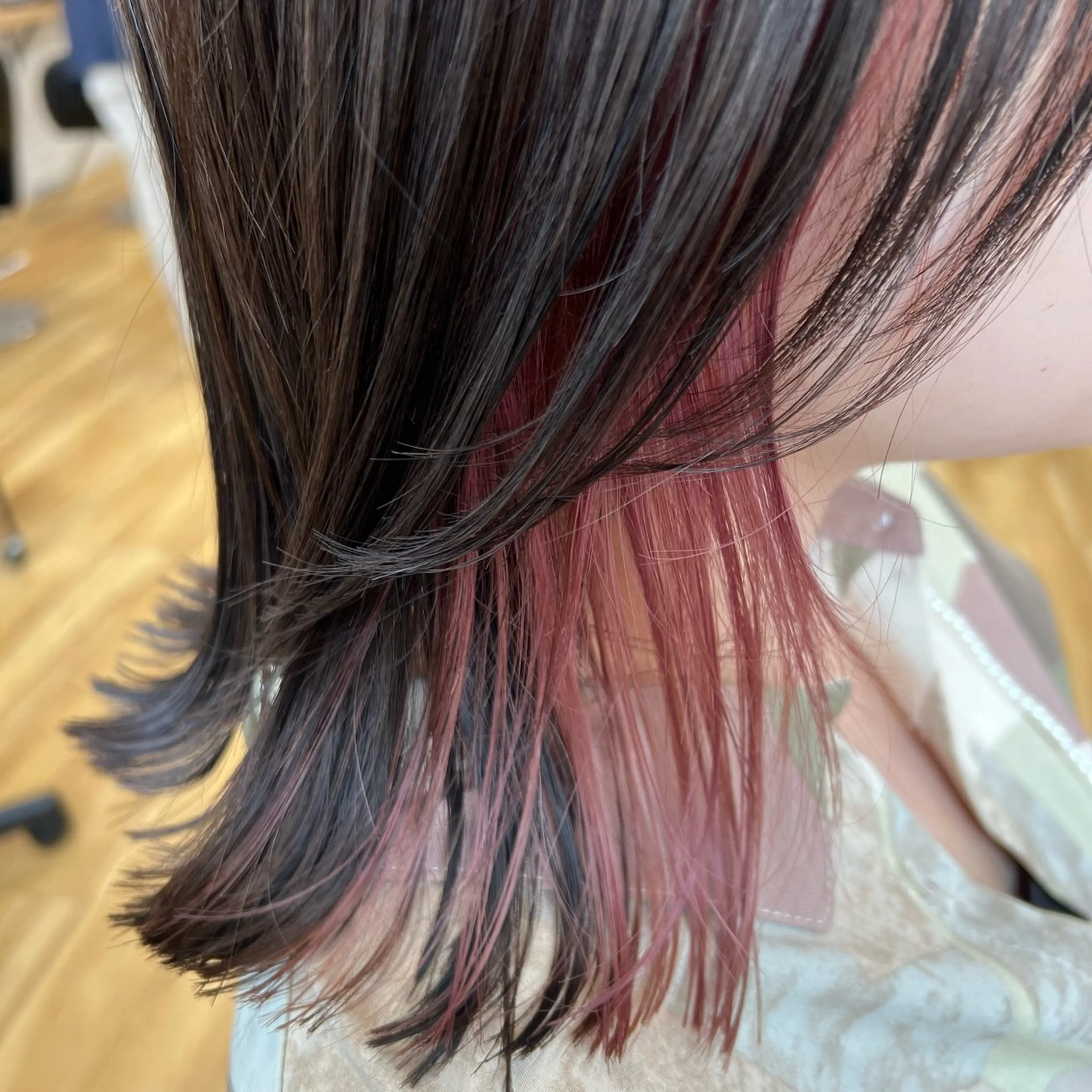 ミディアム 川畑 陽奈のヘアスタイル