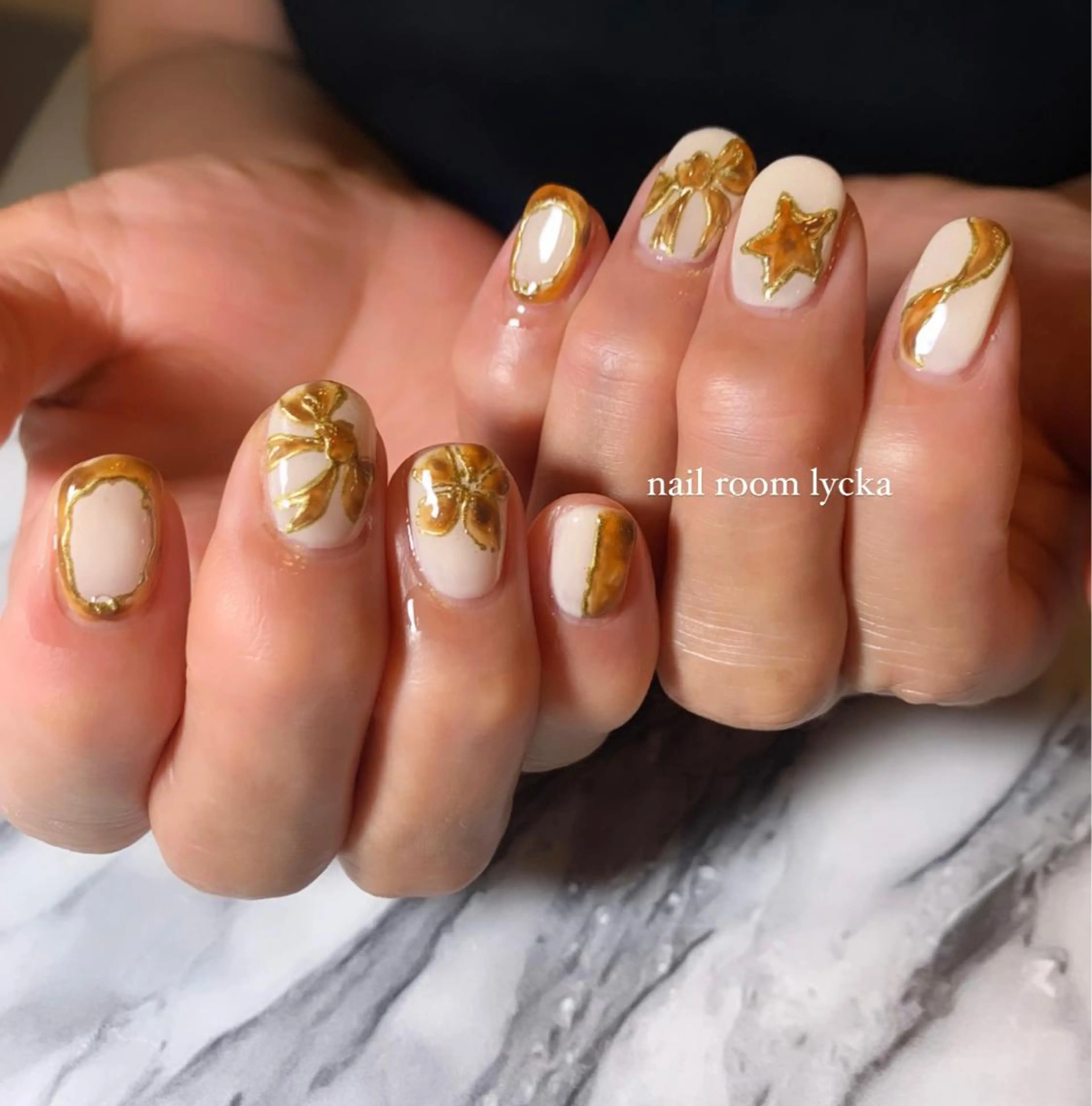 ネイル ﾈｲﾙﾙｰﾑﾘｯｶ 𝐦𝐚𝐲𝐮のネイルデザイン