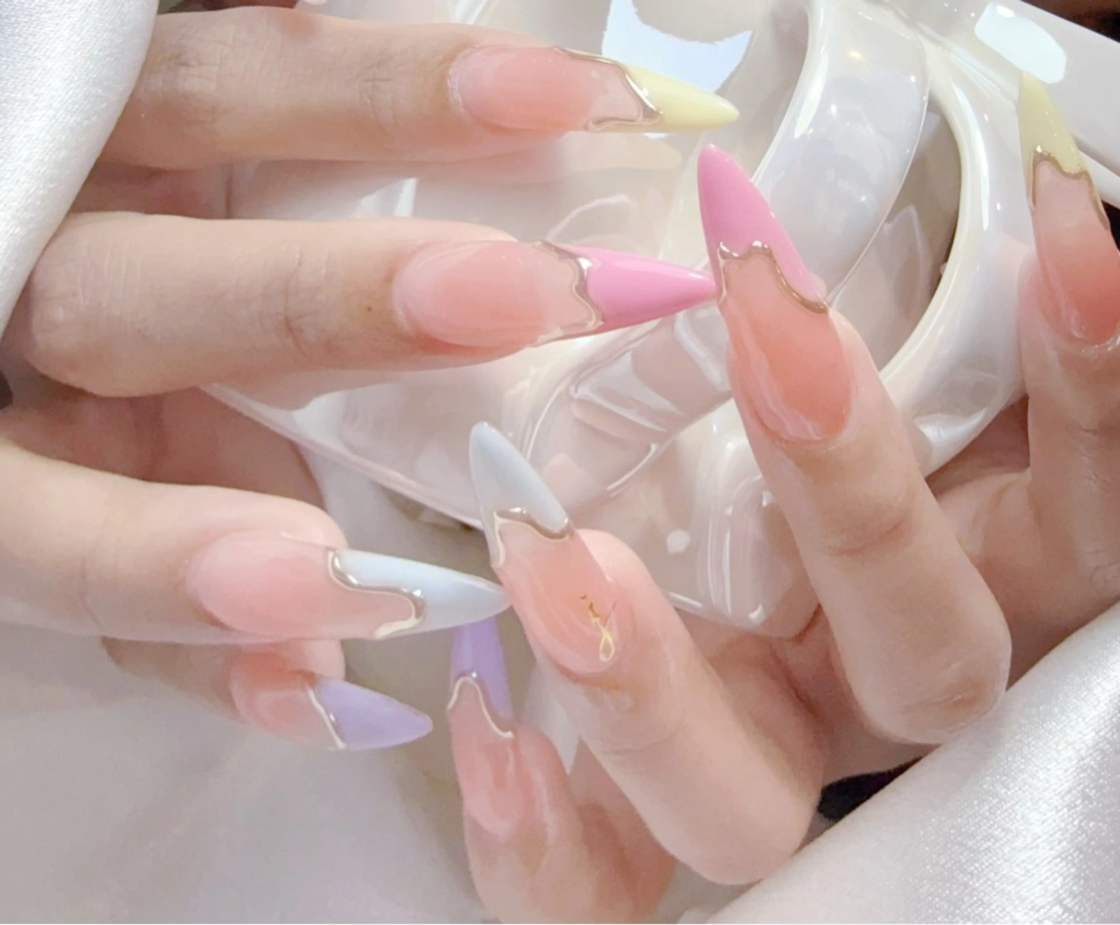 ネイル ハンドネイル ハンドケア AKI AKIのネイルデザイン