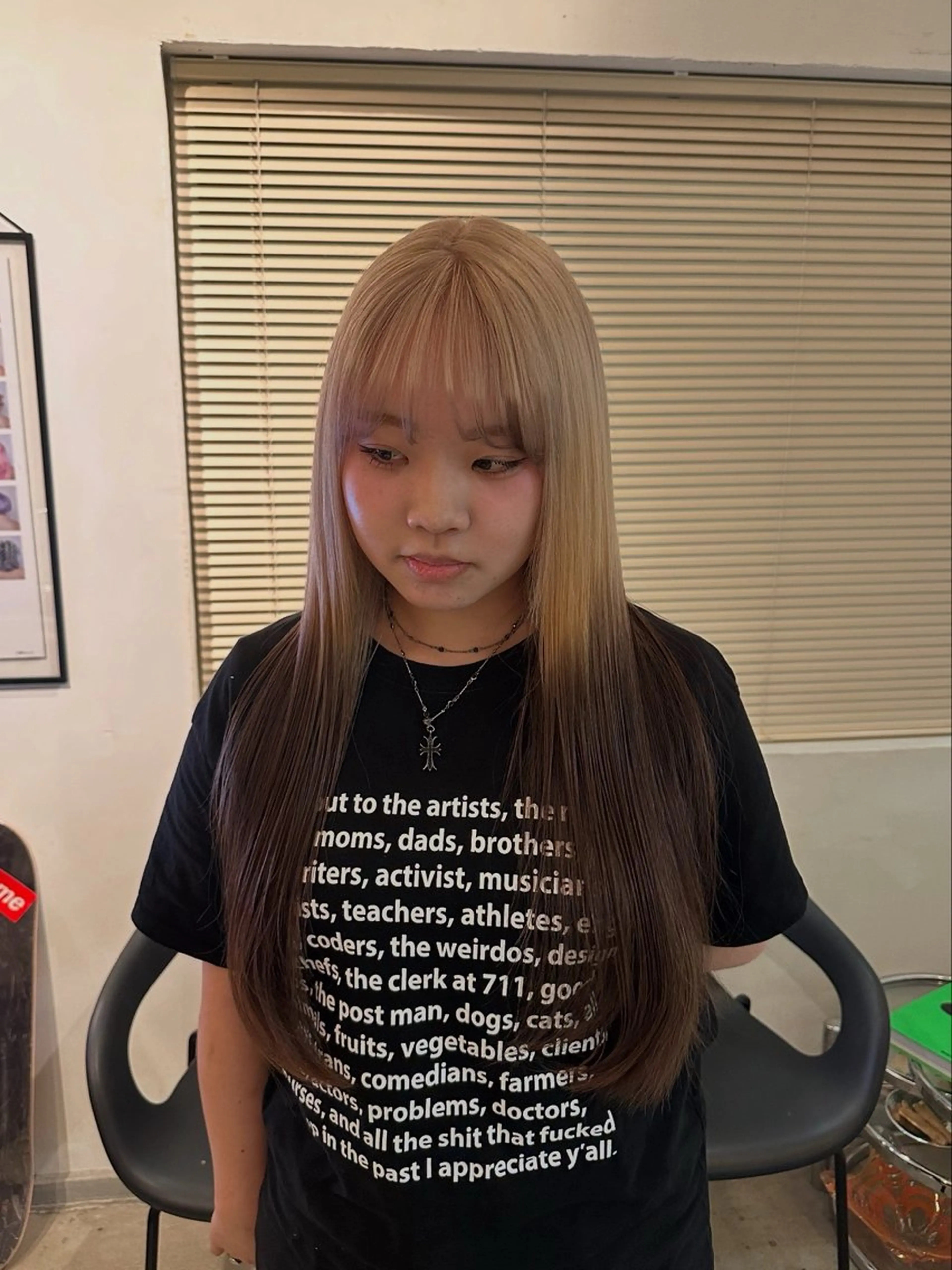 ロング カラー カヨコ/ハイトーン /透明感カラーのヘアスタイル