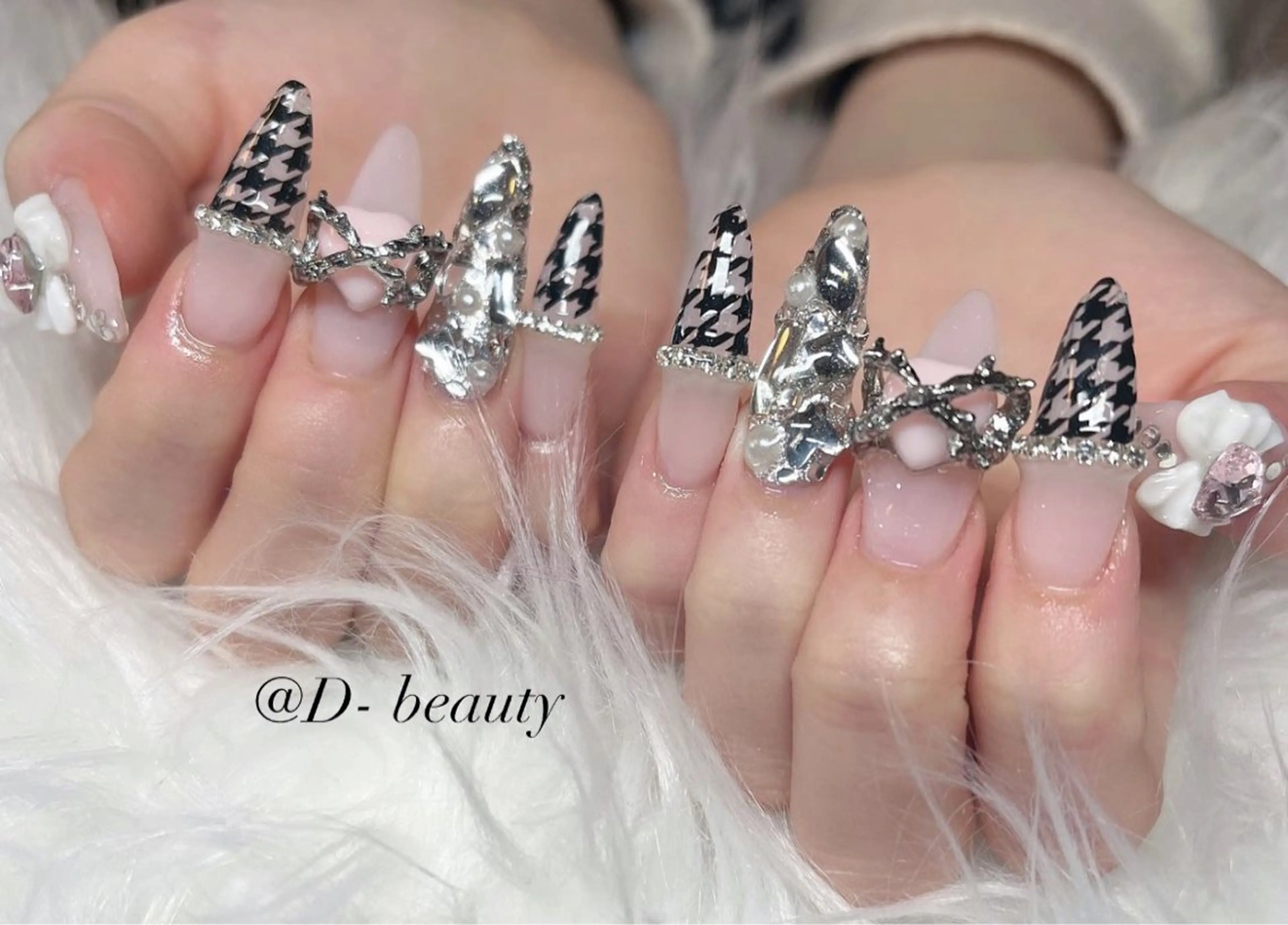 ネイル ハンドネイル D-BEAUTY Nailsalonのネイルデザイン