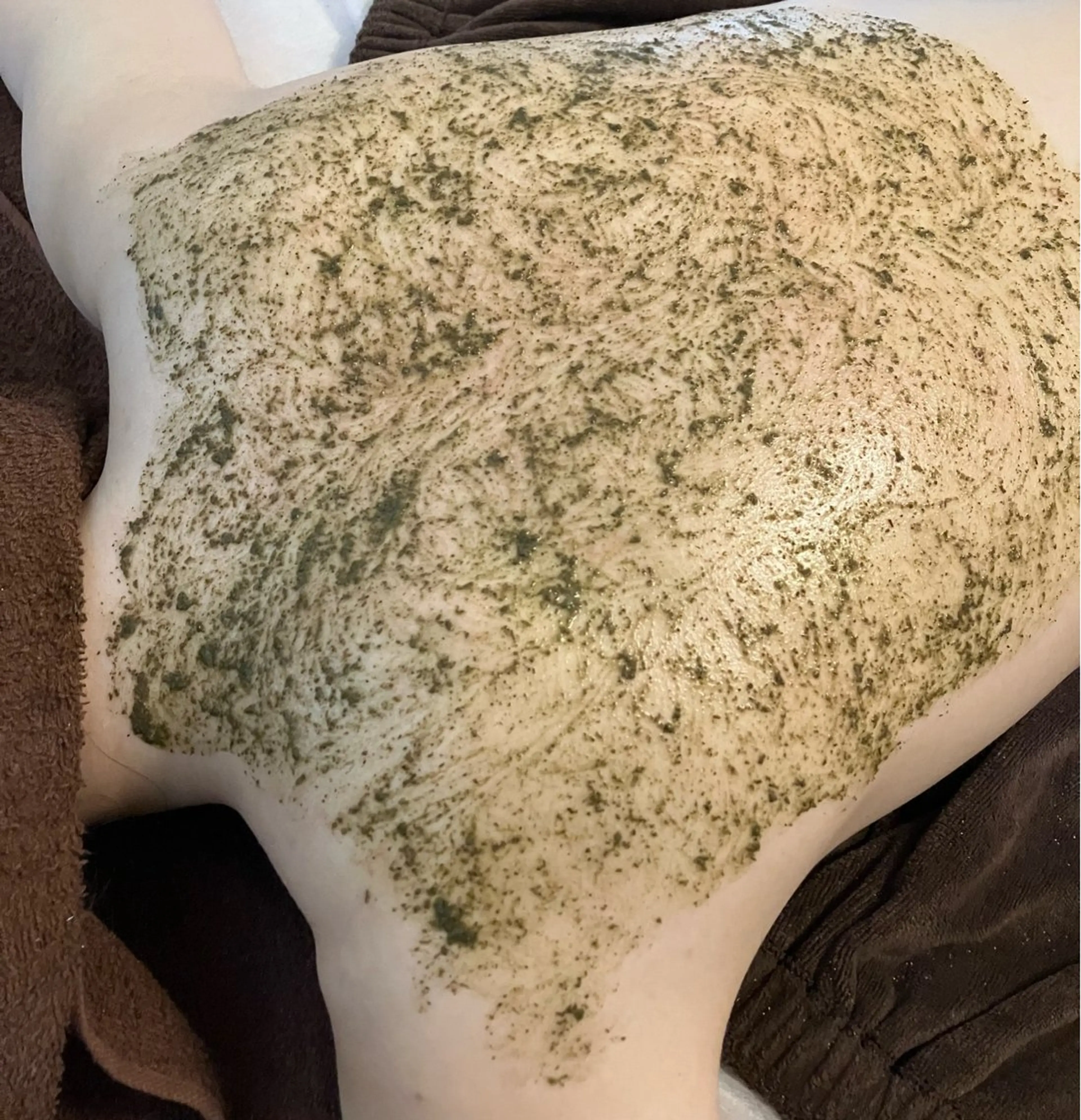 mison 安形友花のネイルデザイン