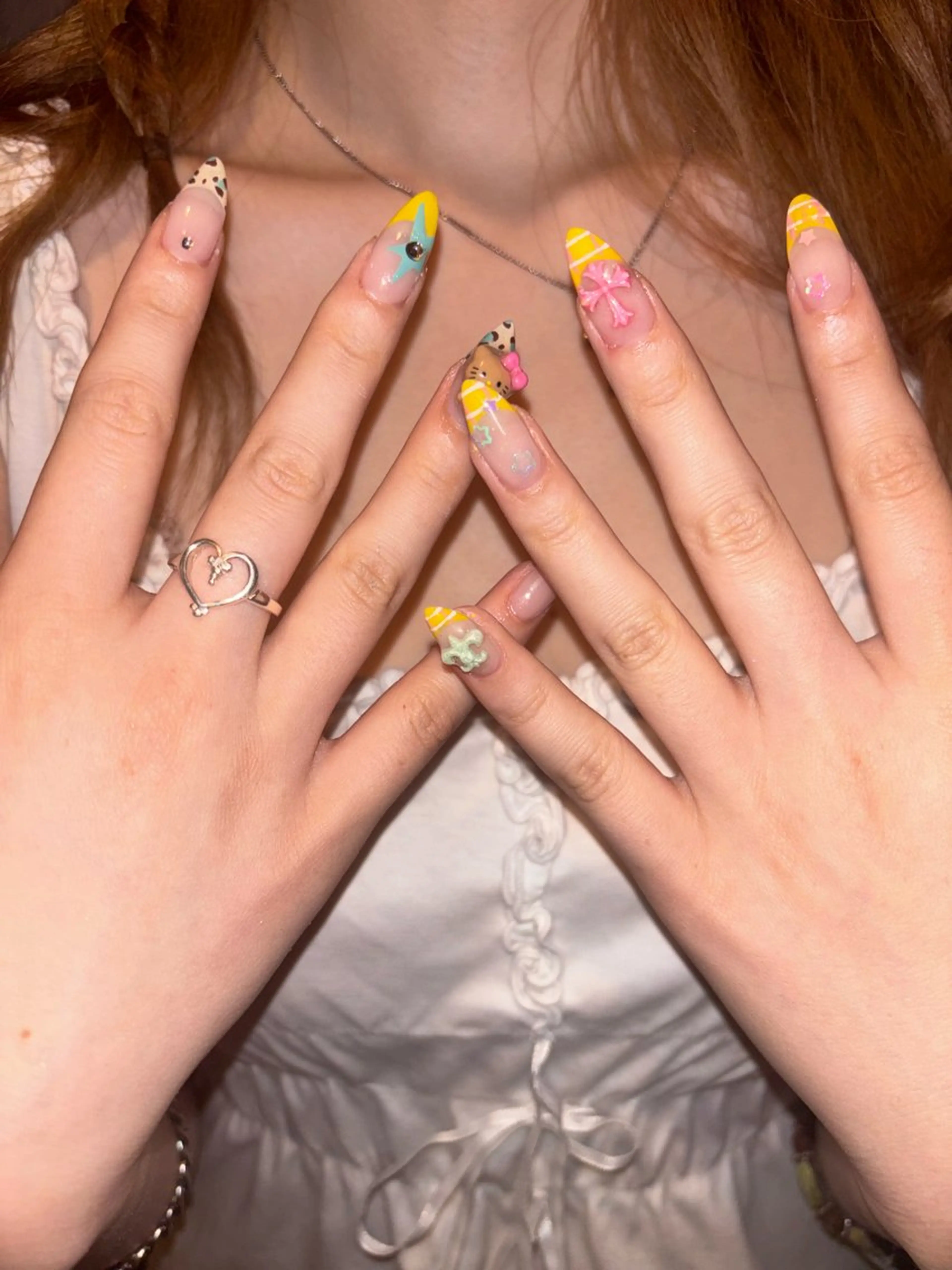 ネイル ハンドネイル 海外ネイル u4me🦄💜のネイルデザイン