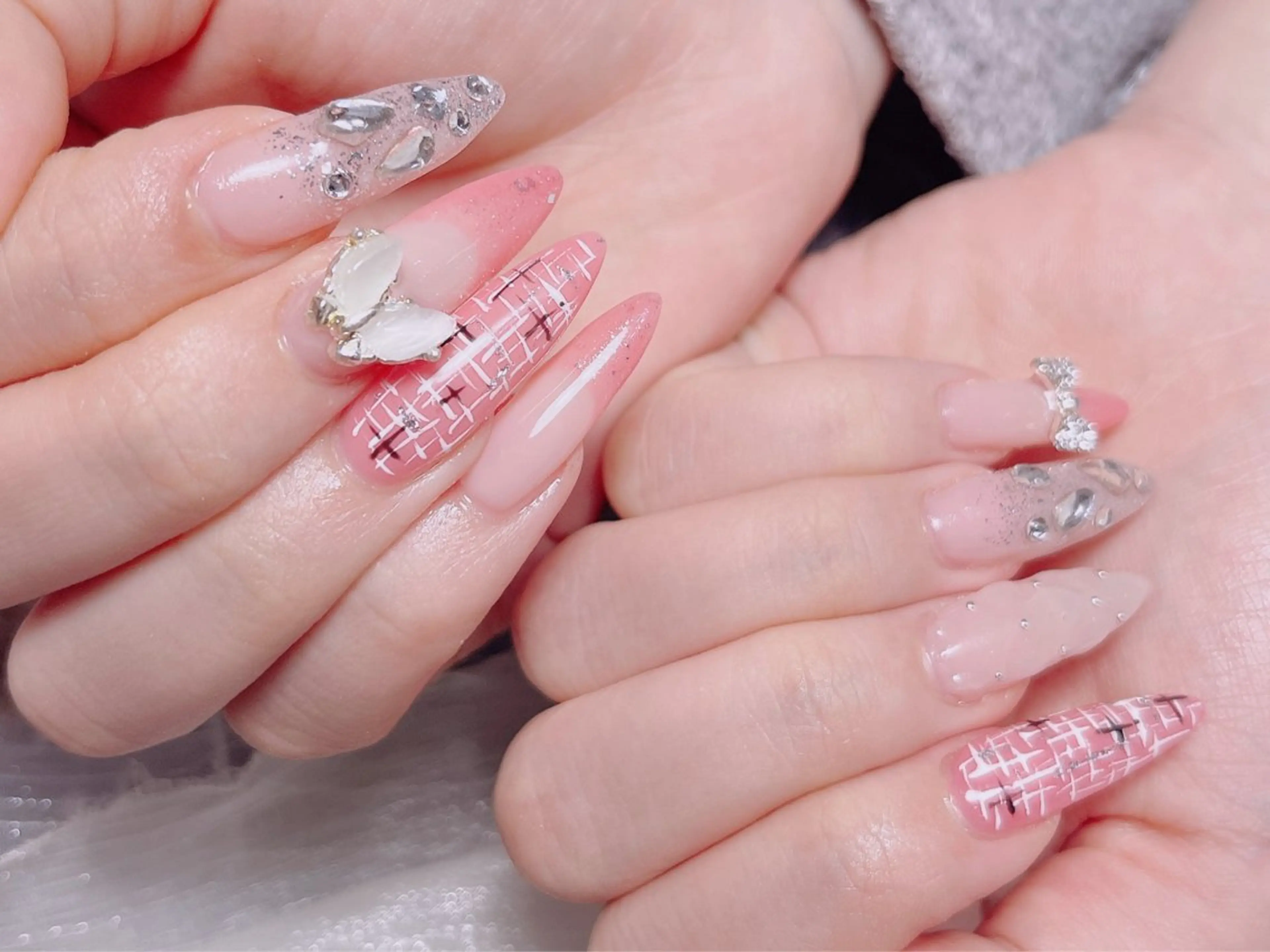 ネイル ハンドネイル KARI ネイルサロンのネイルデザイン