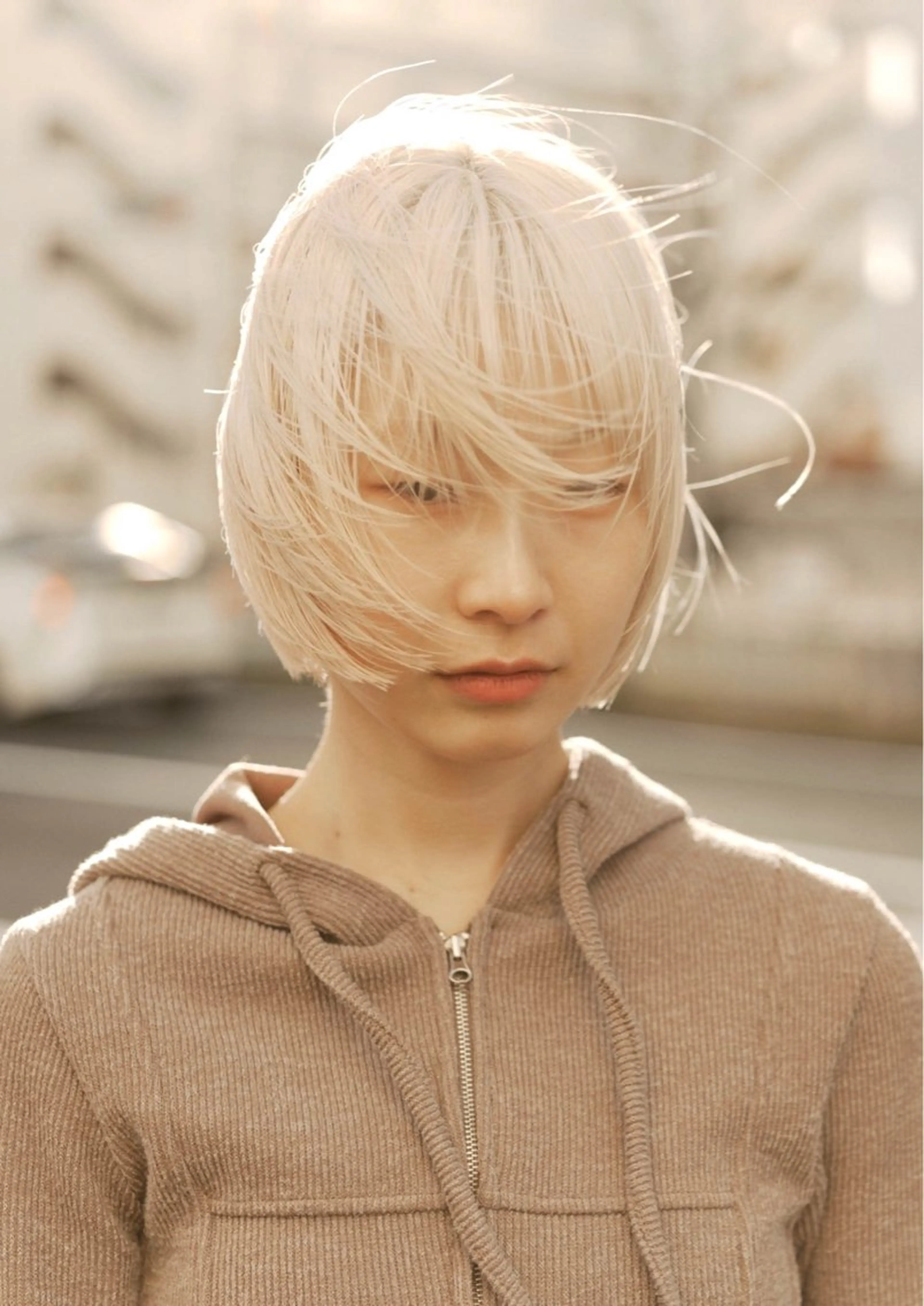 ショート カラー ブロンド ホワイトブロンド ボブ カット ヘアカラー トリートメント Kaito🐶 /デザイン/レイヤーのヘアスタイル