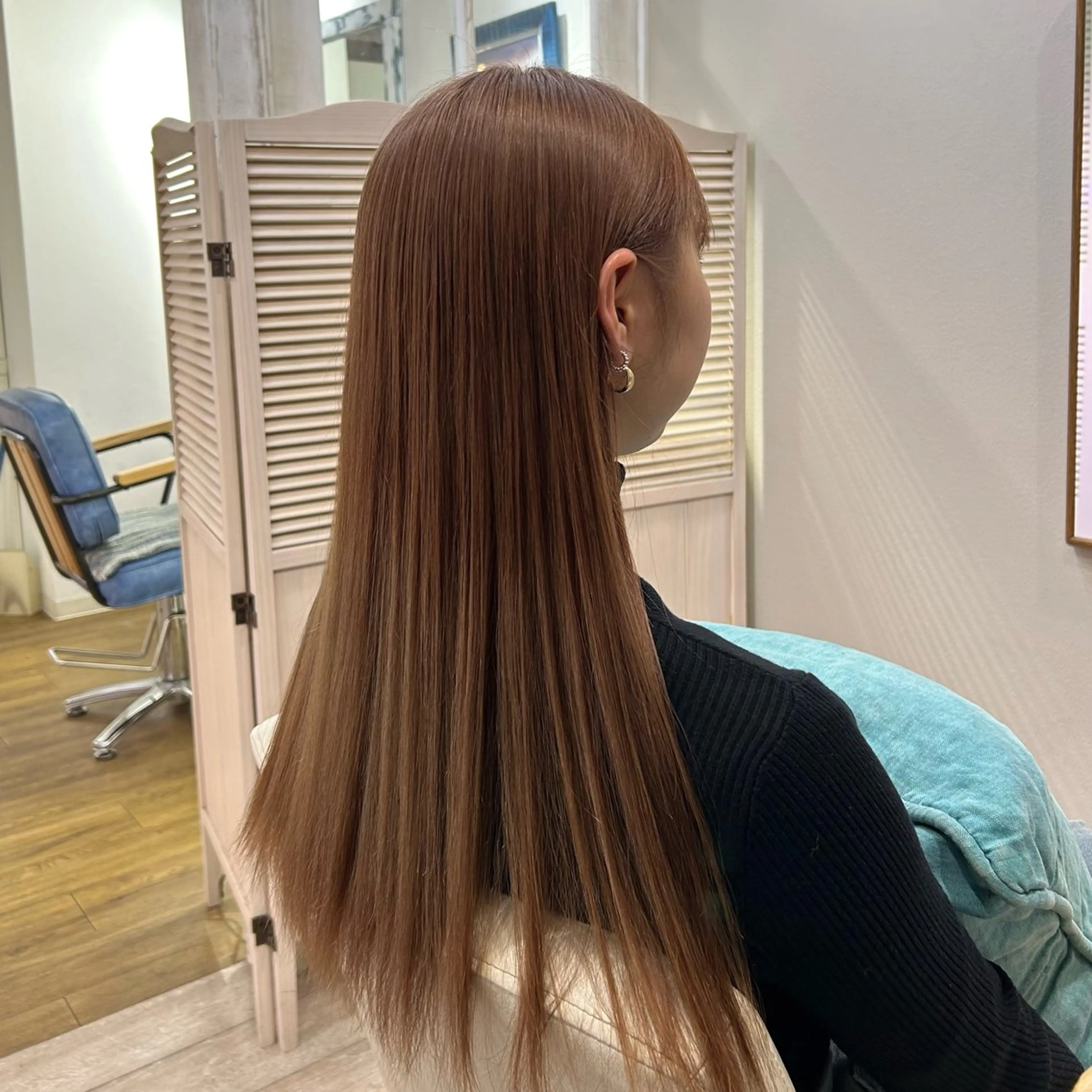 ロング カラー ヘアカラー トリートメント 関野 大悟のヘアスタイル