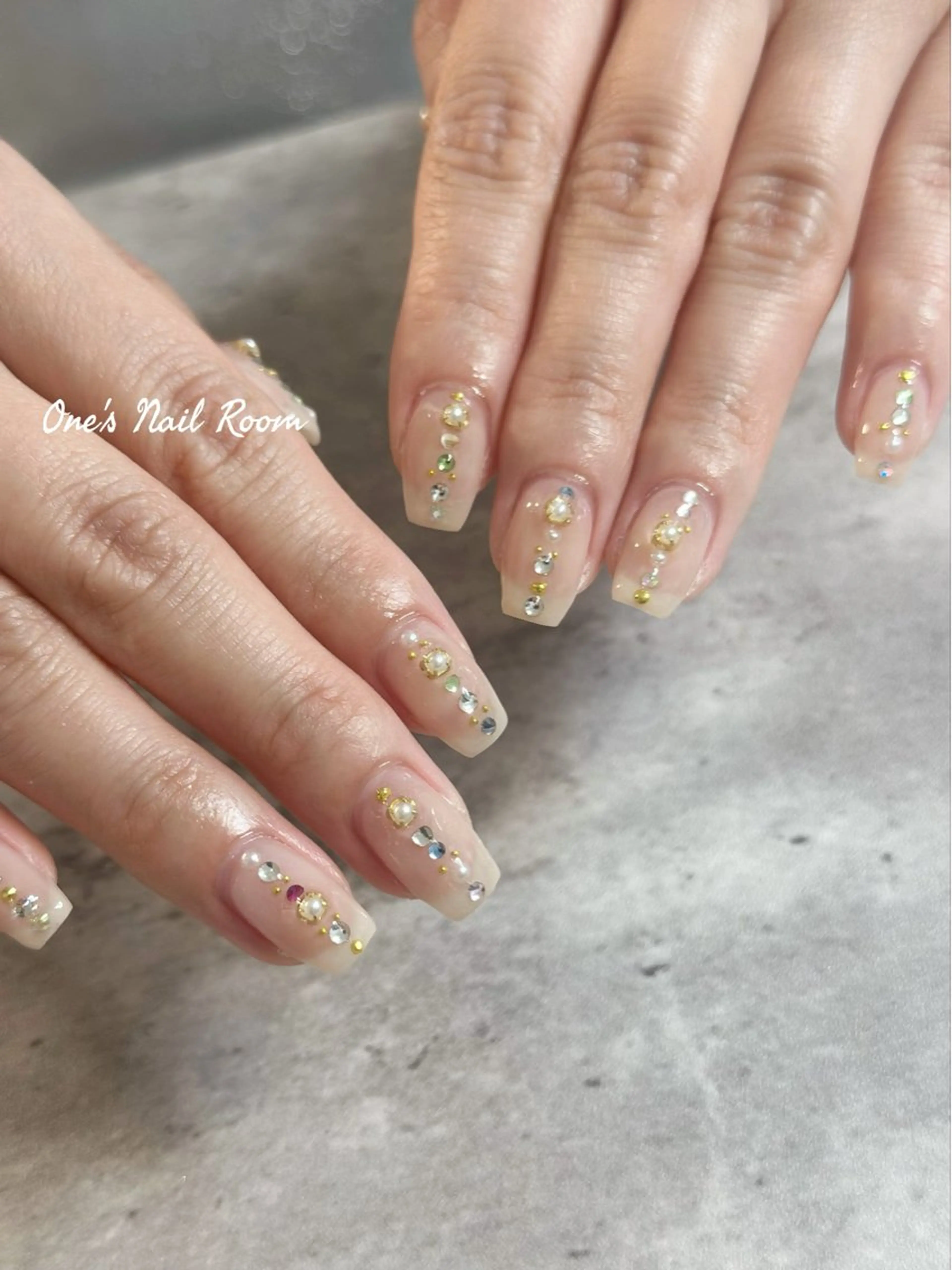 ネイル ハンドネイル One's Nail Roomのネイルデザイン