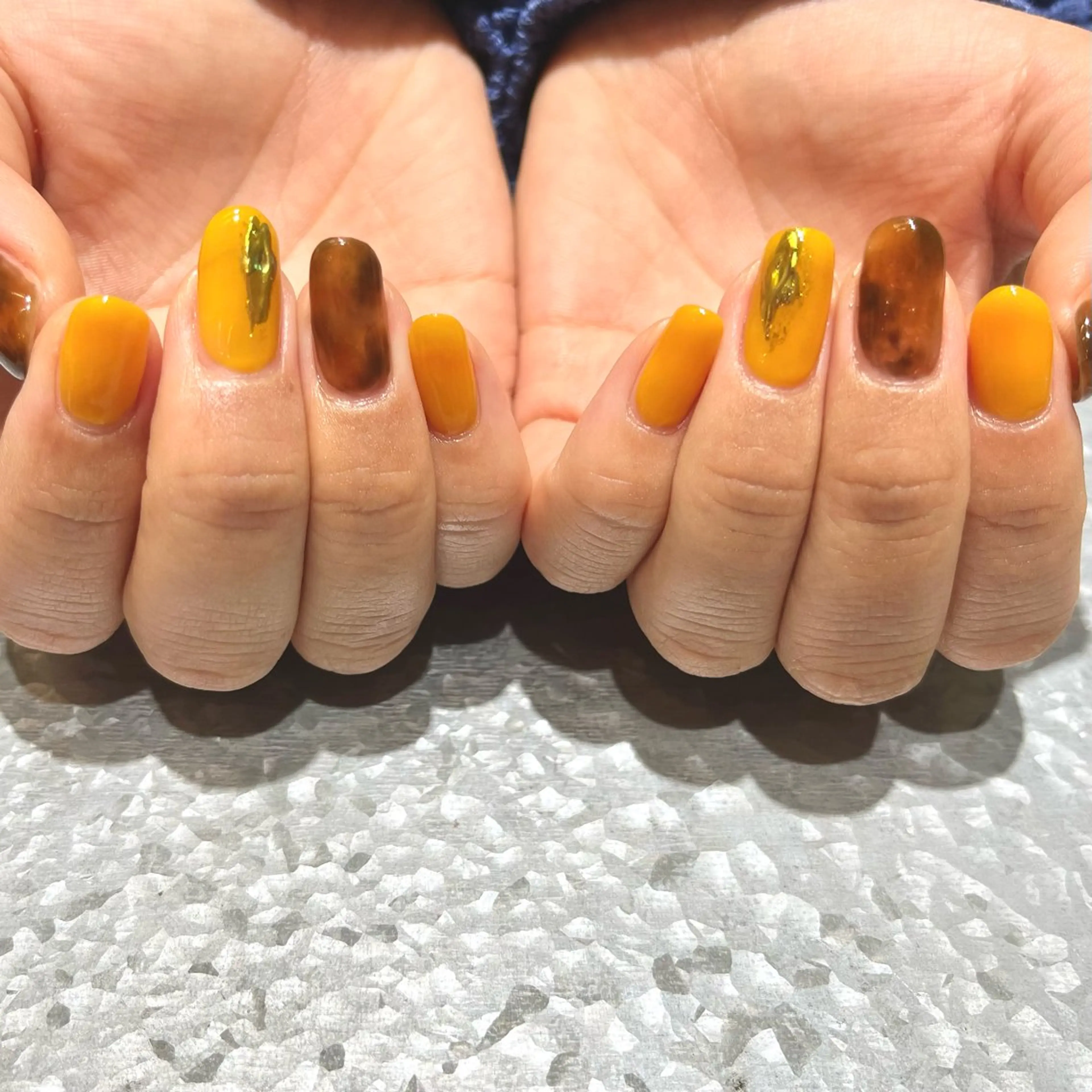 ネイル べっ甲ネイル TRAM-nail moriizumiのネイルデザイン