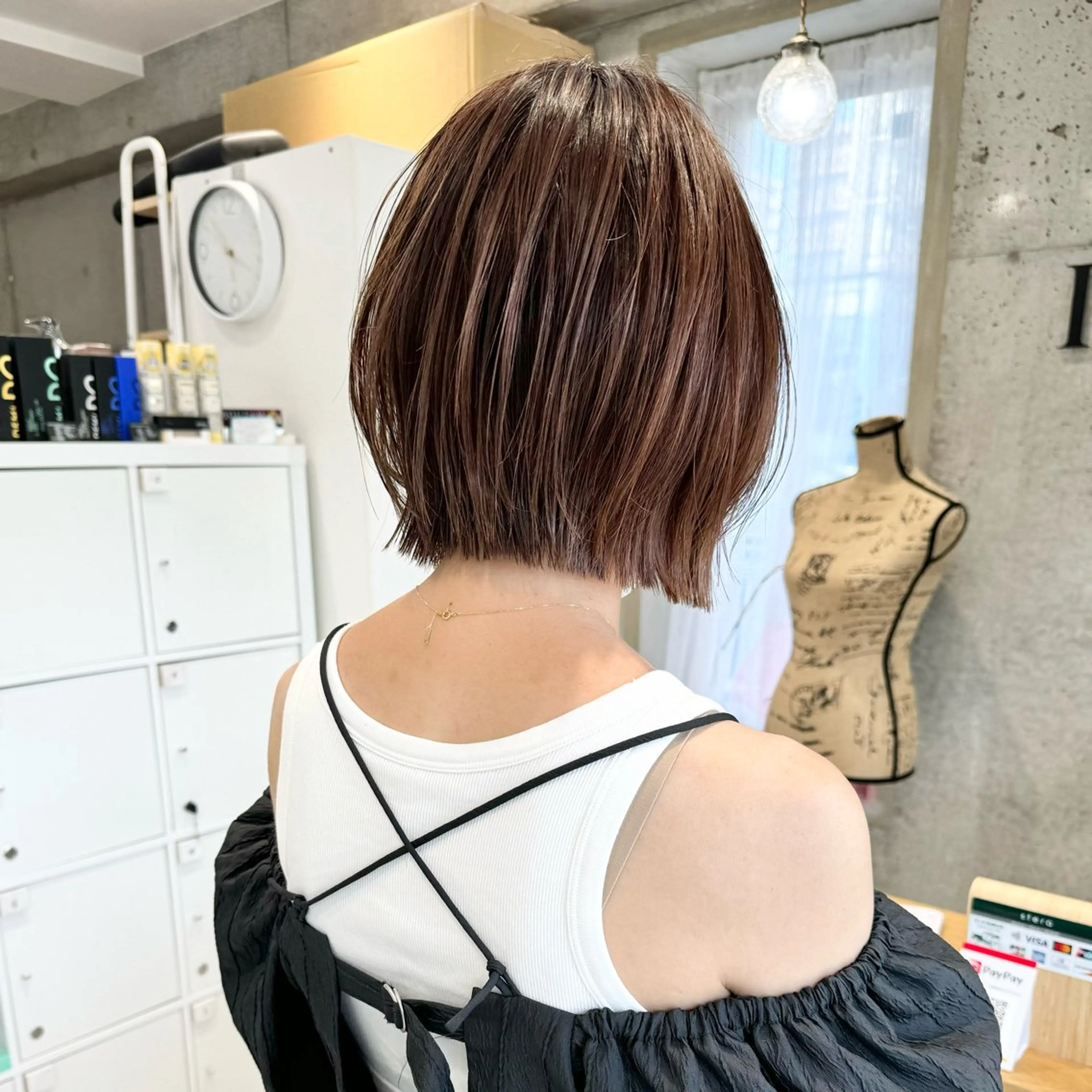 ショート 会田有紀 /切りっぱなしボブのヘアスタイル